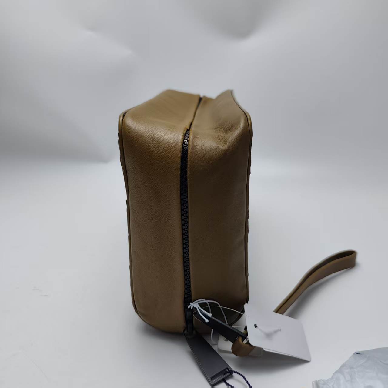 【*Shipped from: China*】BOTTEGA VENETA Leather Clutch Bag Second Bag — view 3