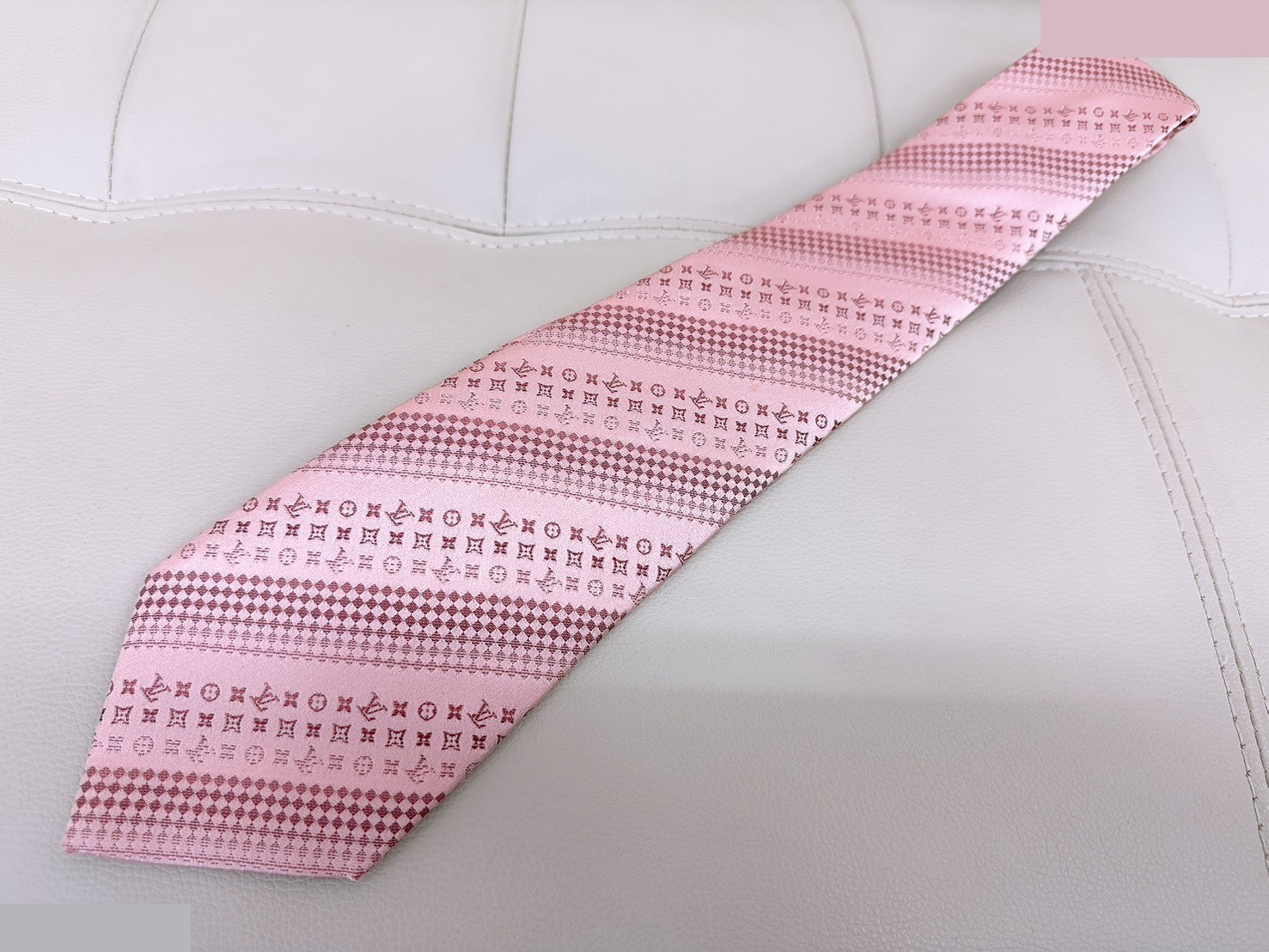 Monogram Jacquard Silk Tie, Pink — view 9