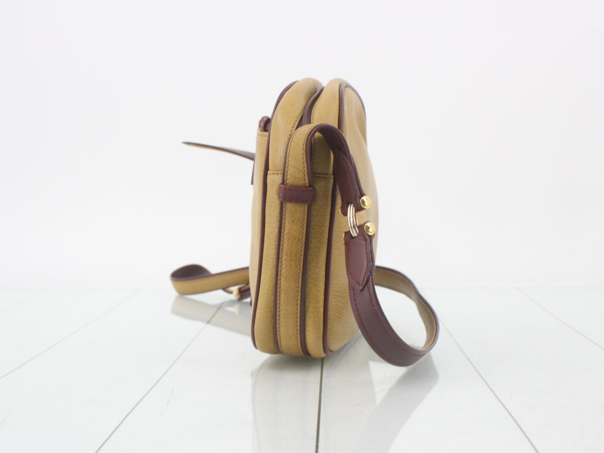 Shoulder bag, Must Line, leather — view 3