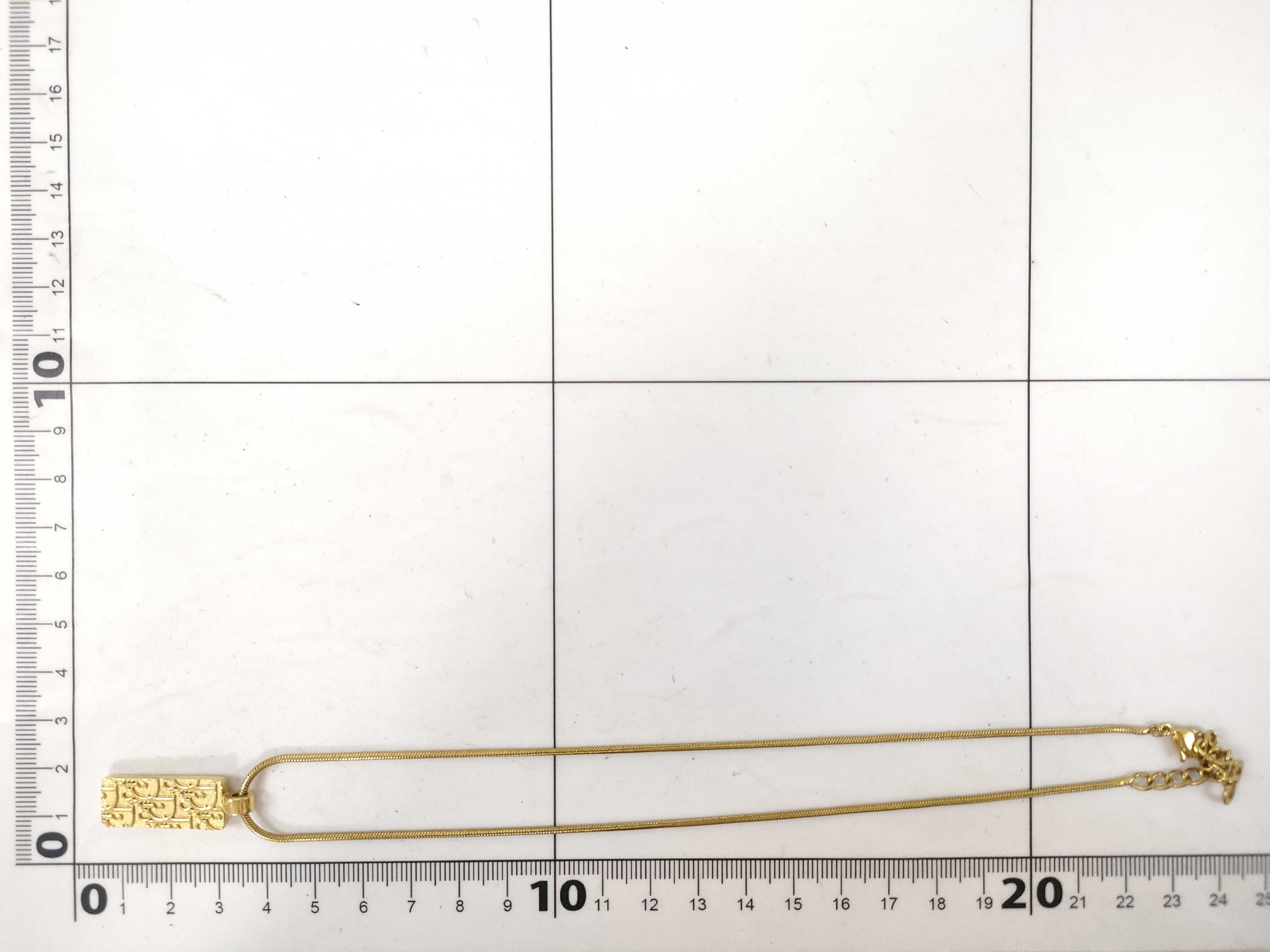 Gold Trotter Plate Necklace — view 6