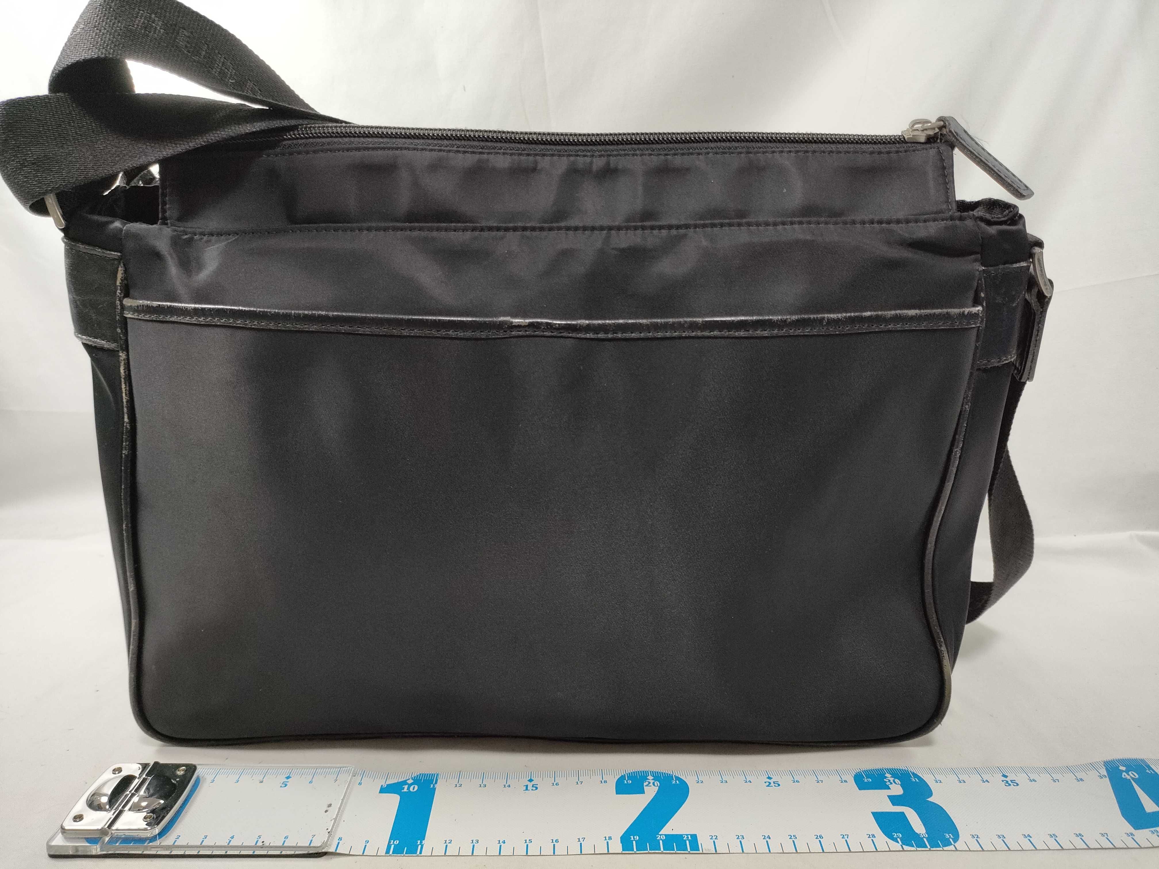 shoulder bag — view 2