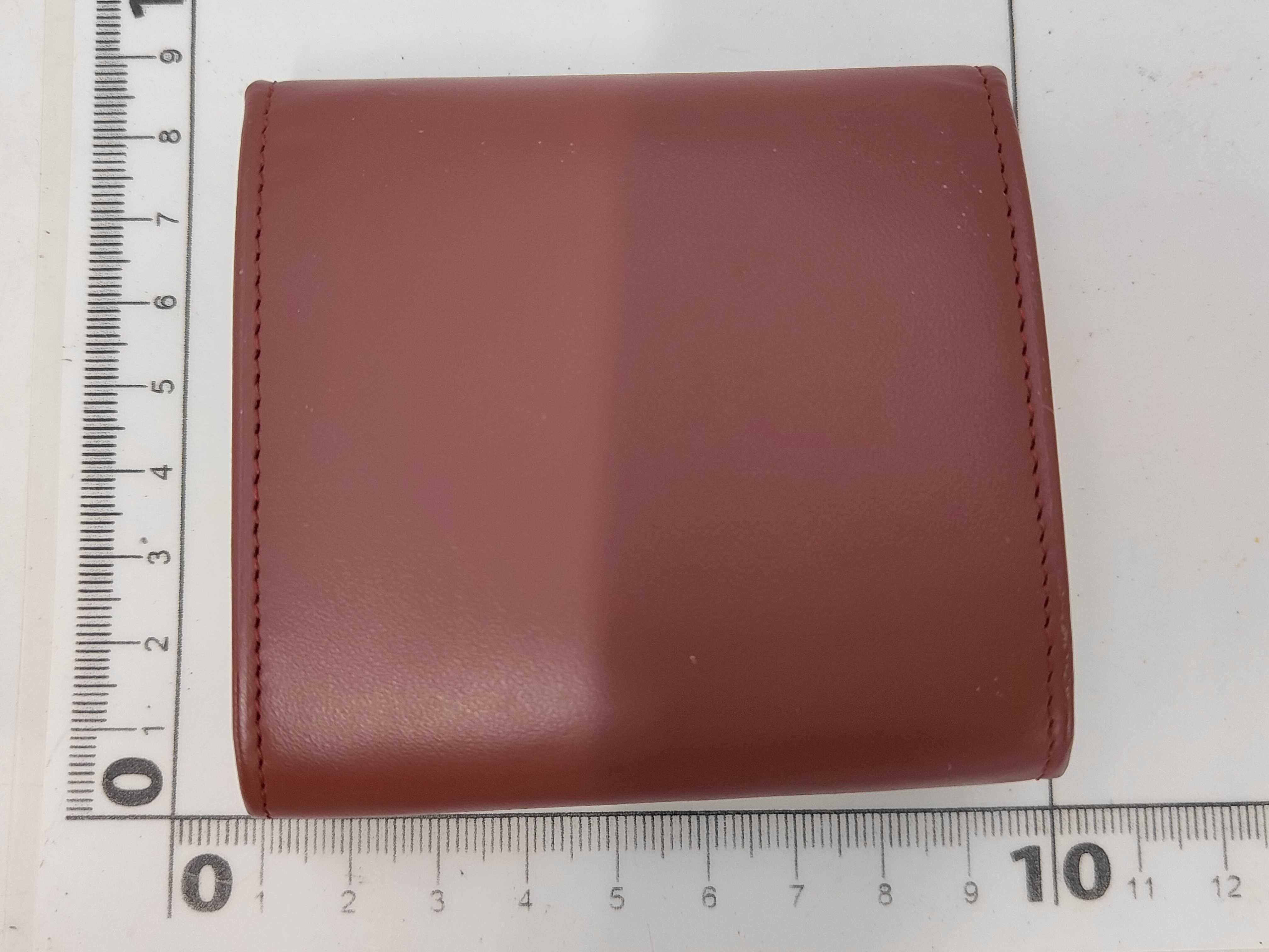 Must Coin Case, Leather, Bordeaux, Mold — view 2