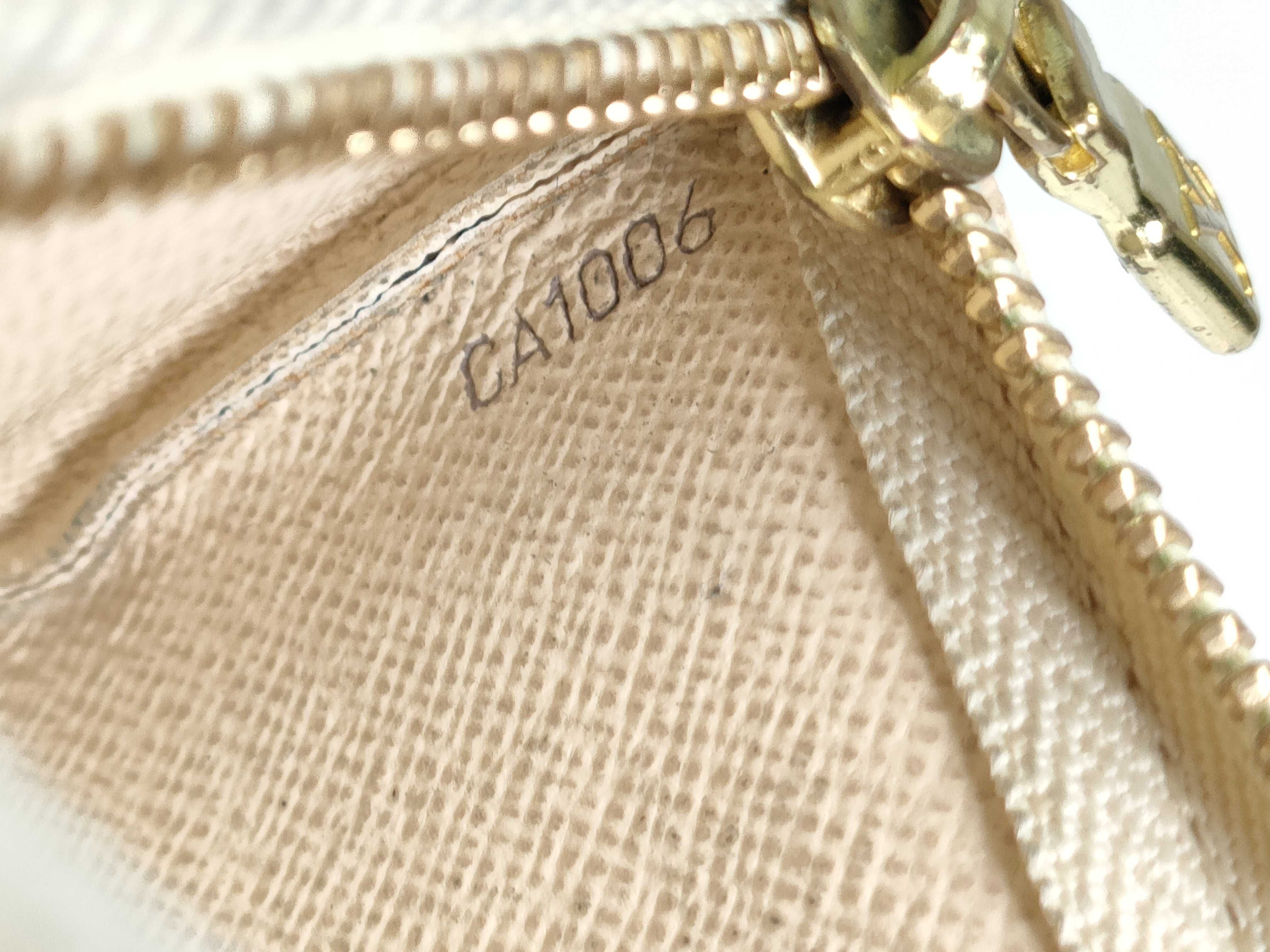 Damier Azur Pochette Clé Coin Case — view 11