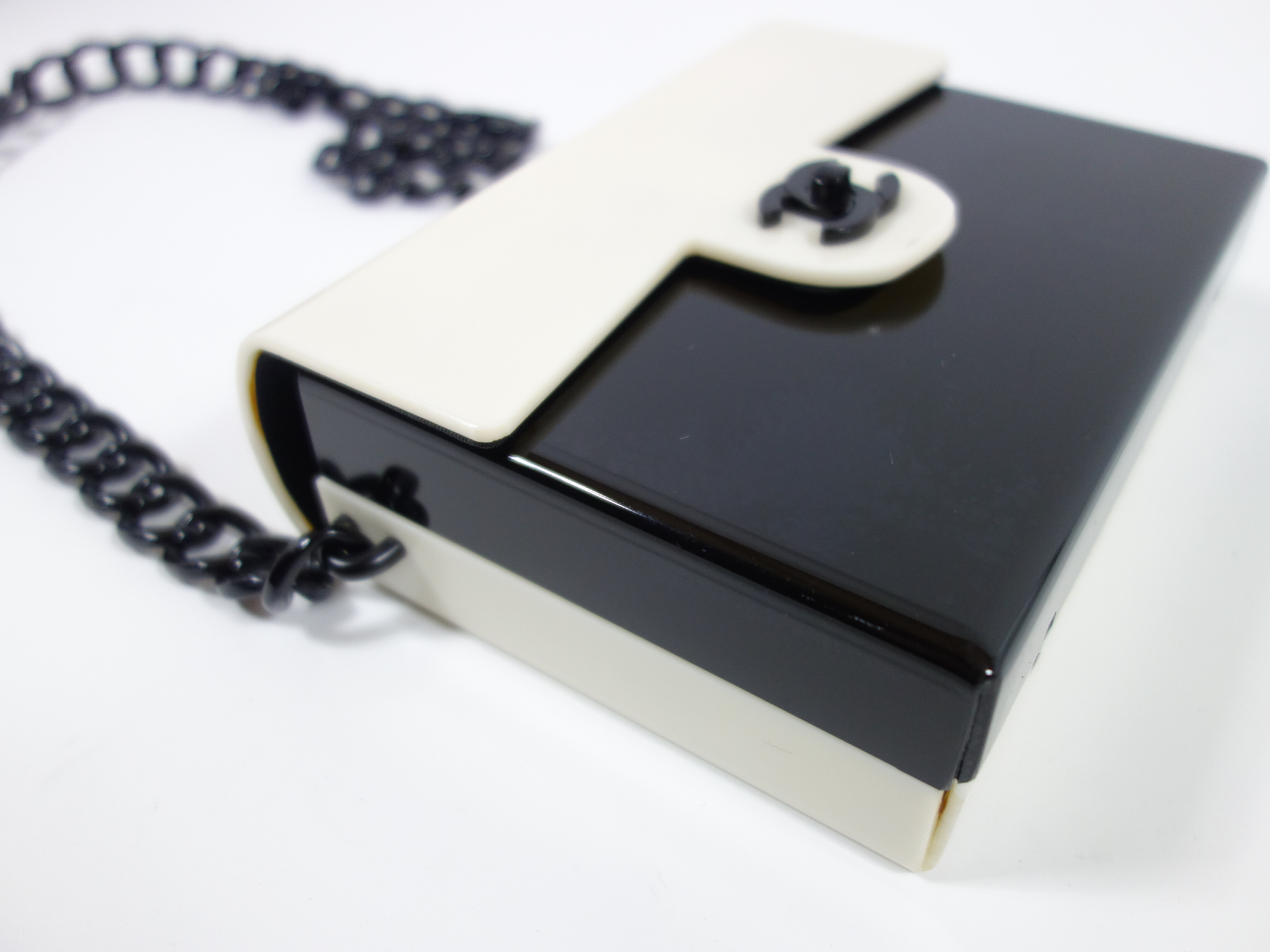 Lambskin Matelassé Shoulder Bag — view 6