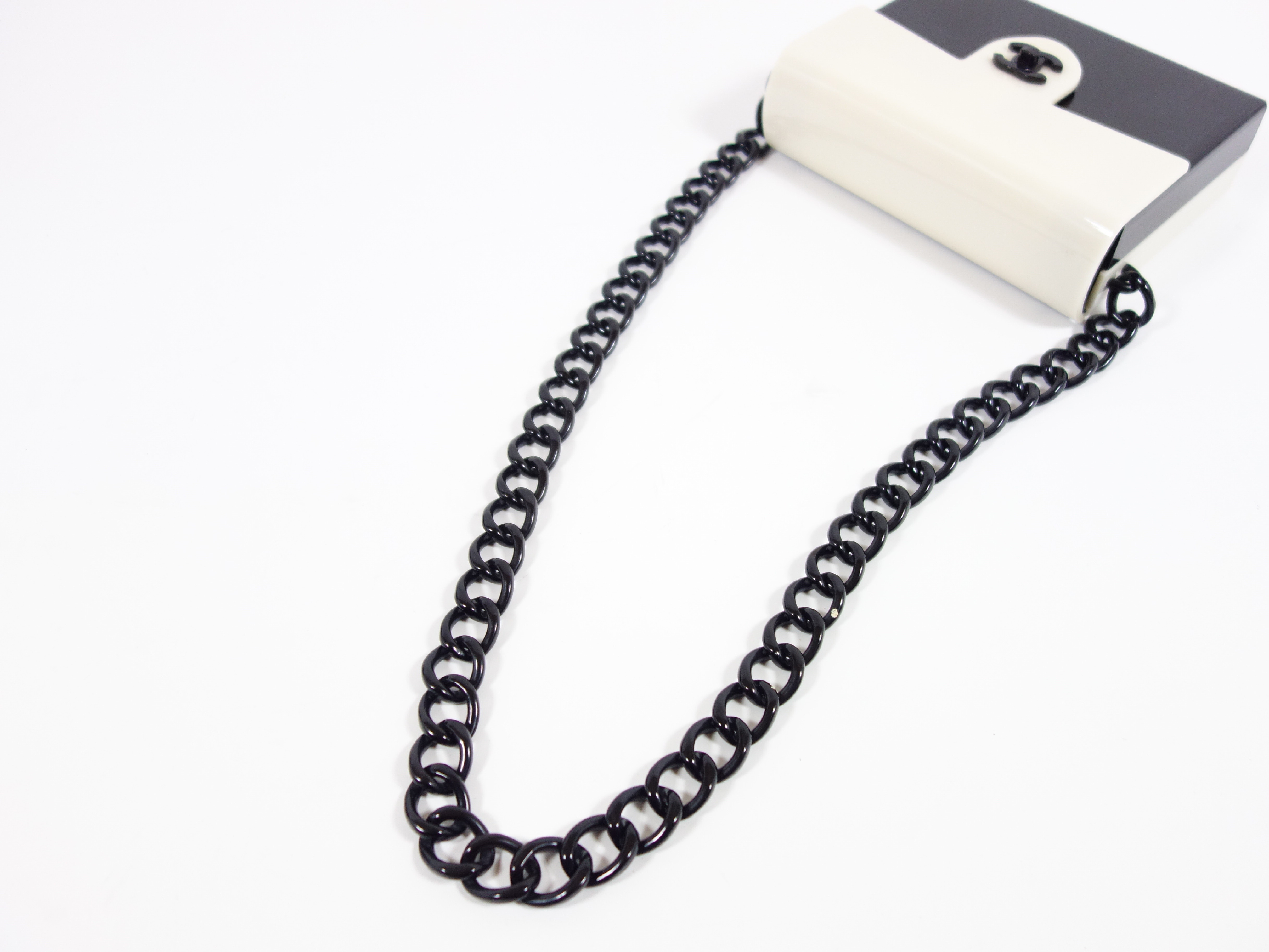 Lambskin Matelassé Shoulder Bag — view 8