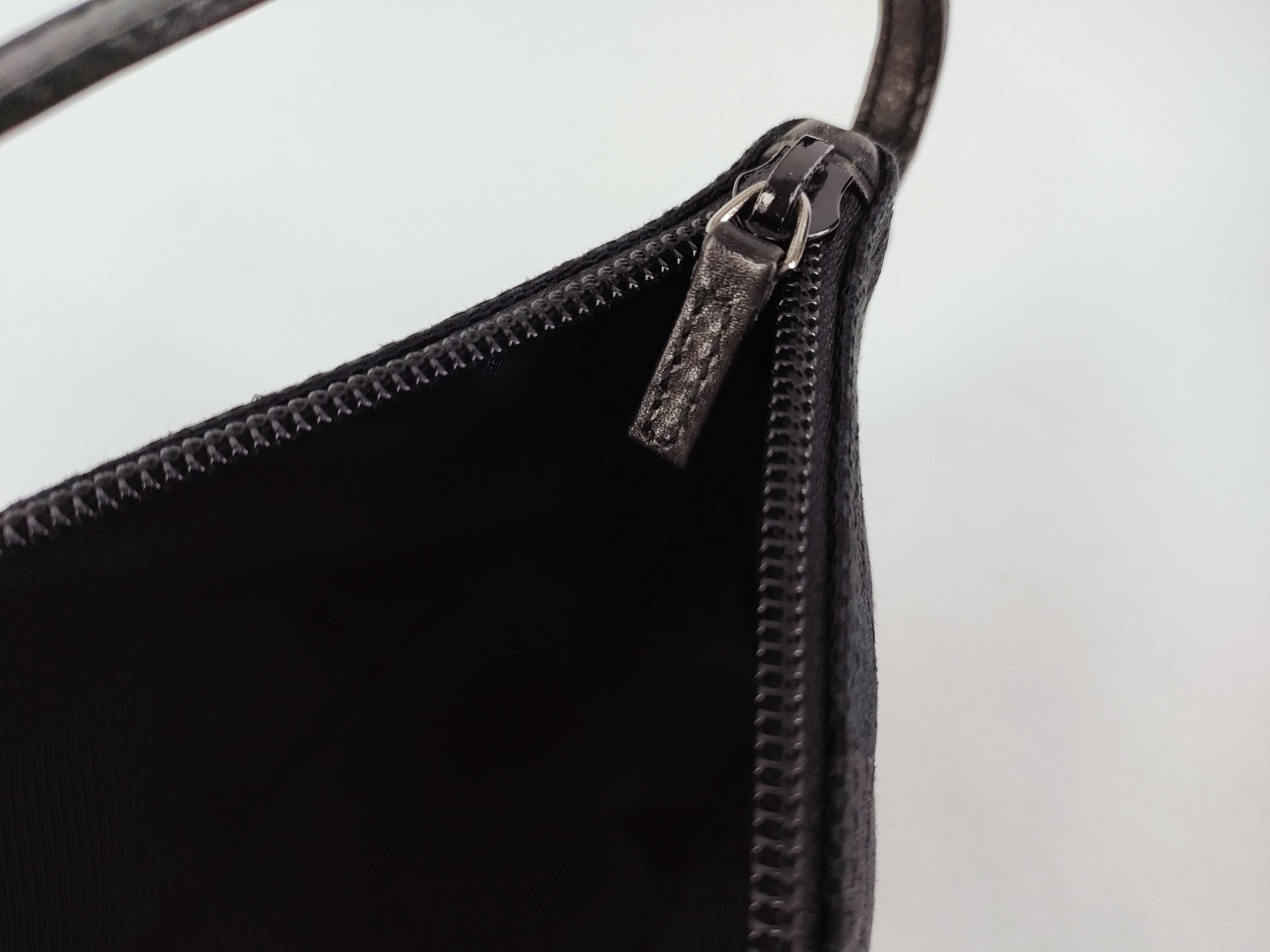GG Canvas Accessory Pouch — view 9