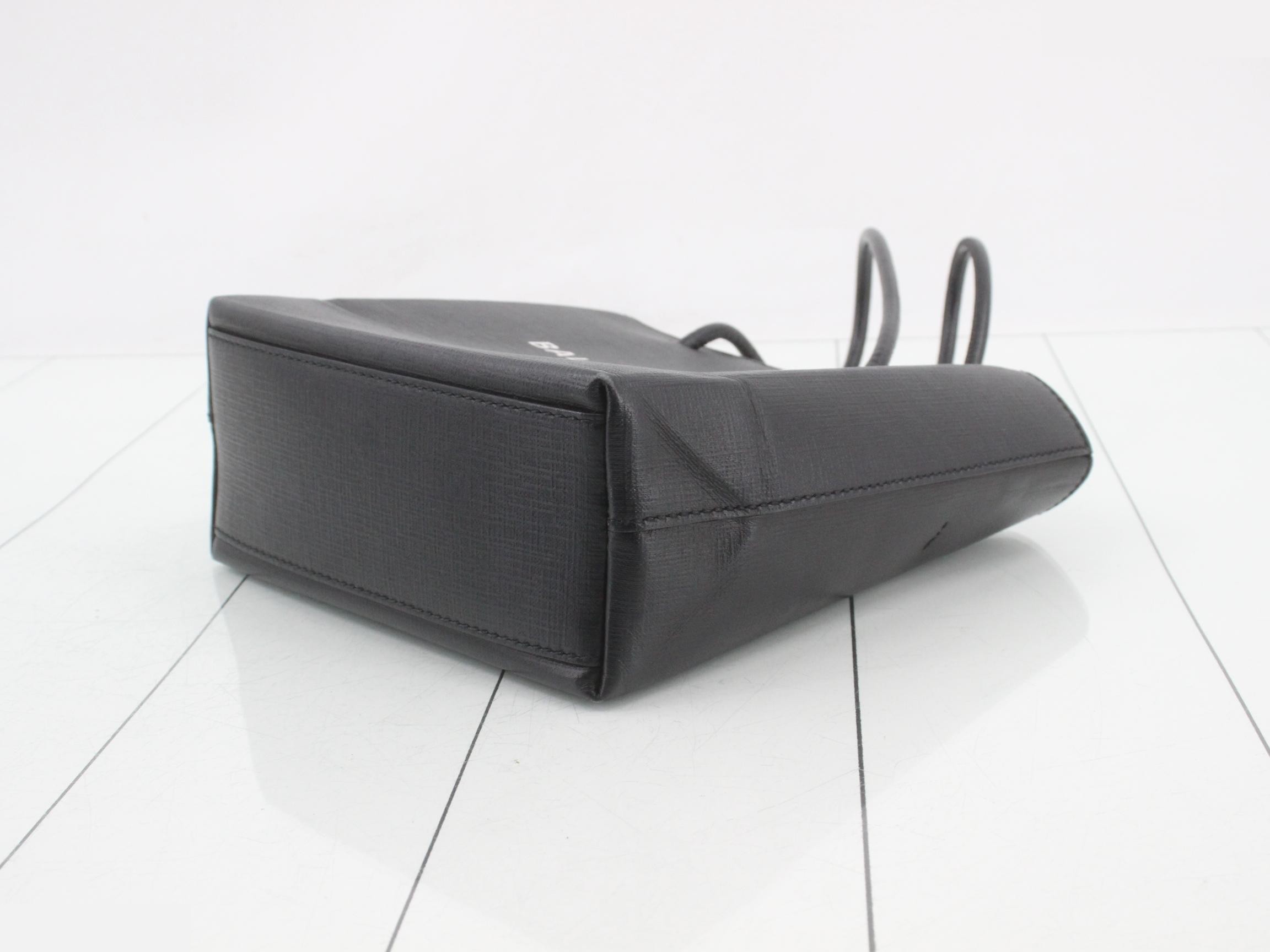 Shopping Bags & Handbags — view 6