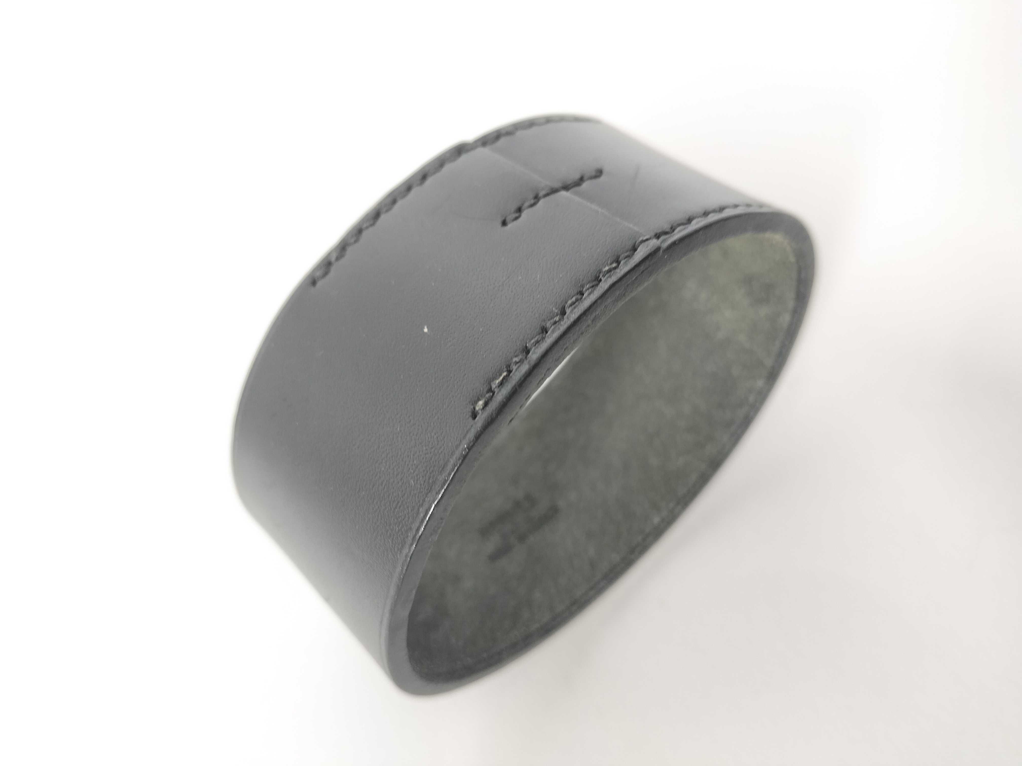 Pour Tour Leather Bracelet (Bracelet/Bangle) — view 7