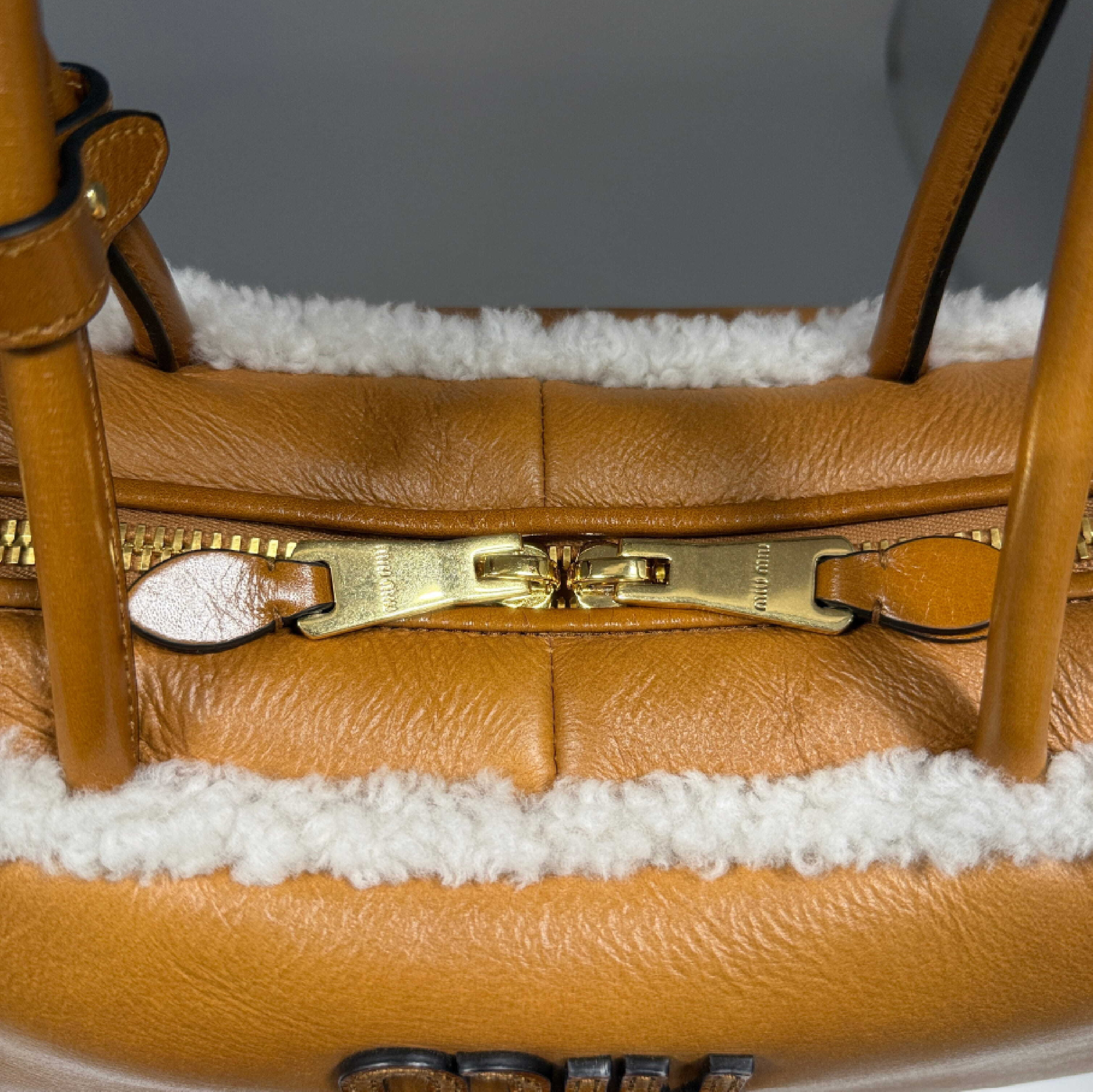 Shearling Top Handle Bow Bag Handbag — view 7
