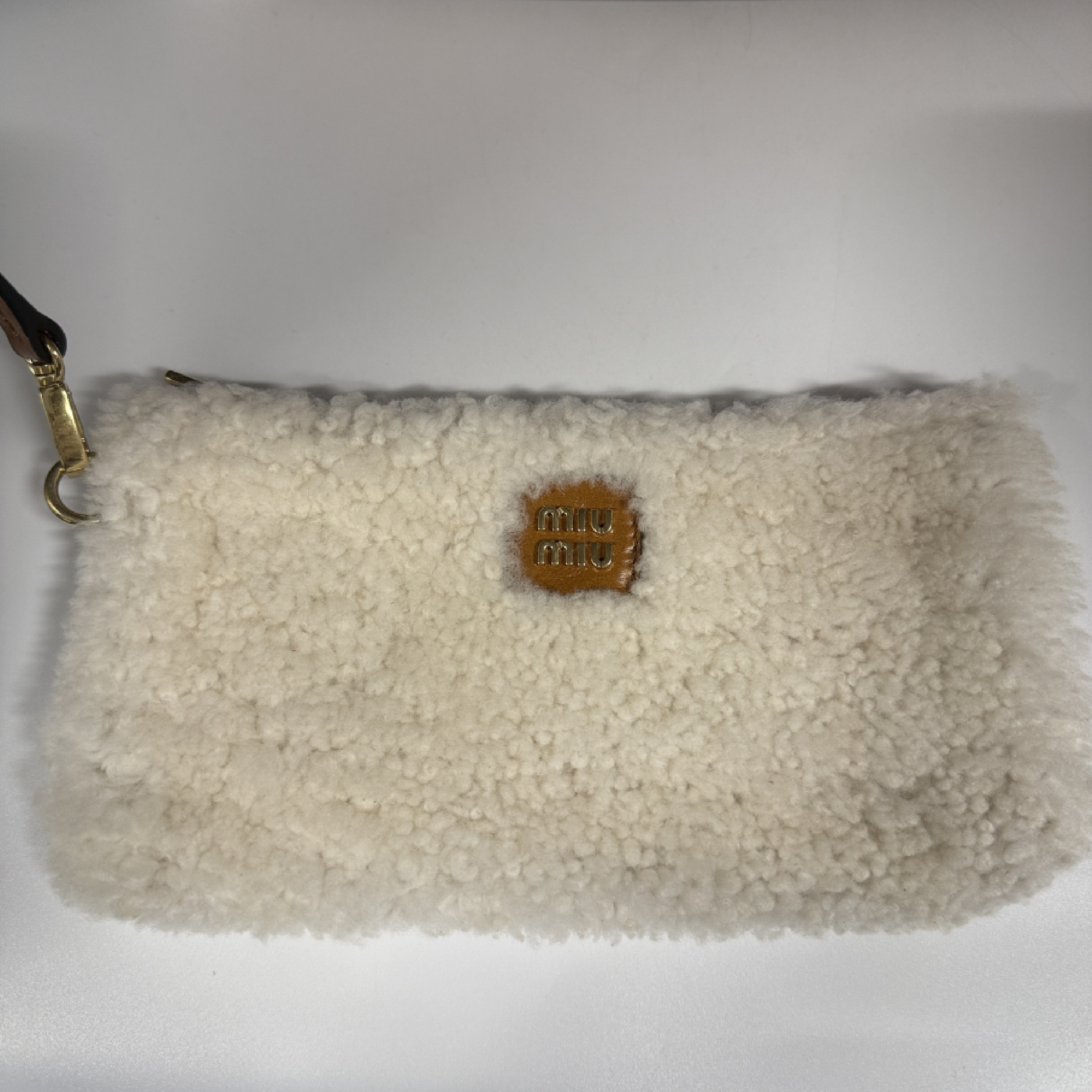 Shearling Top Handle Bow Bag Handbag — view 9