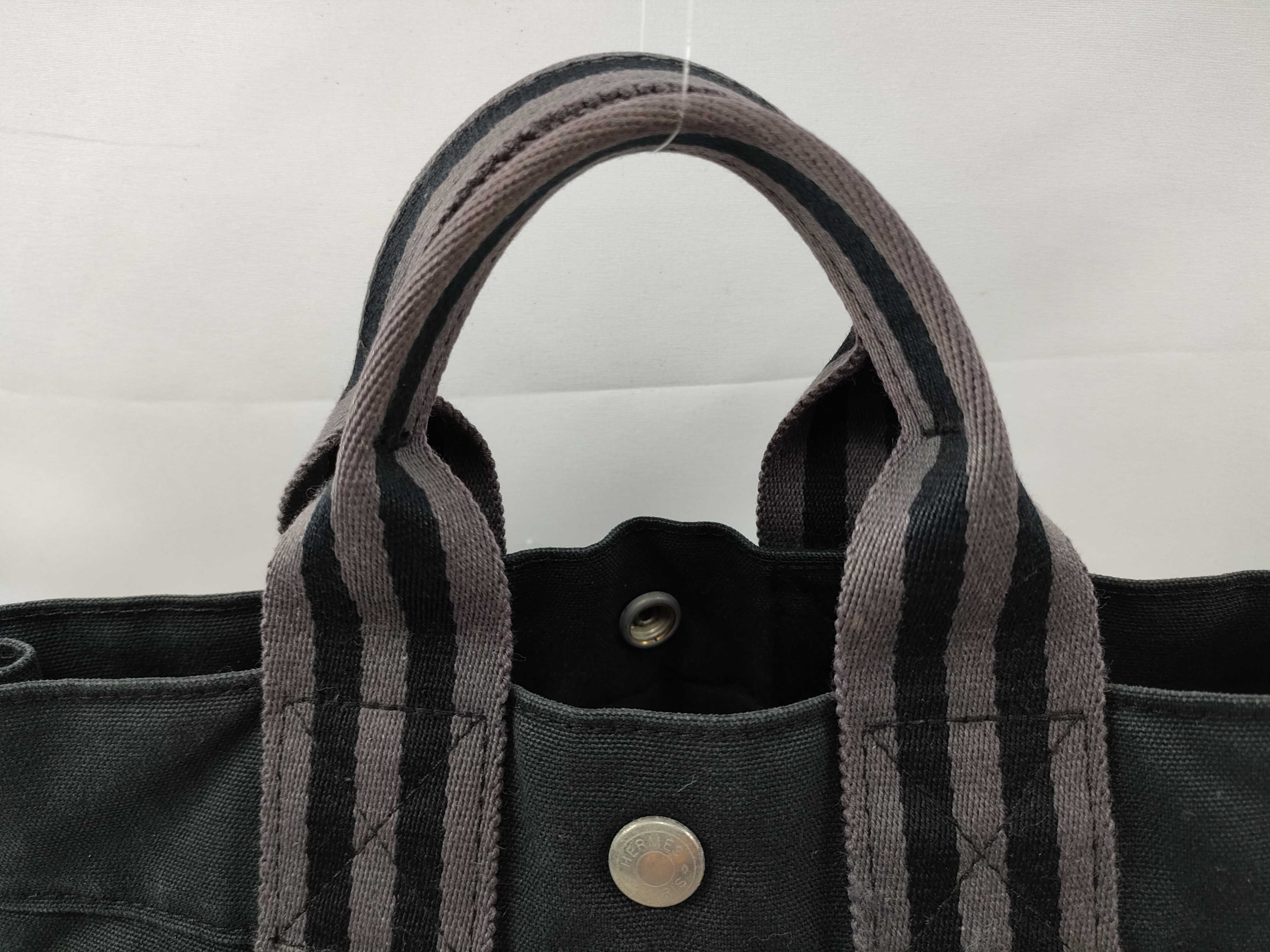 Fool toe handbag — view 3