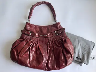 Vitello Luxe Red Burgundy One-Shoulder Bag