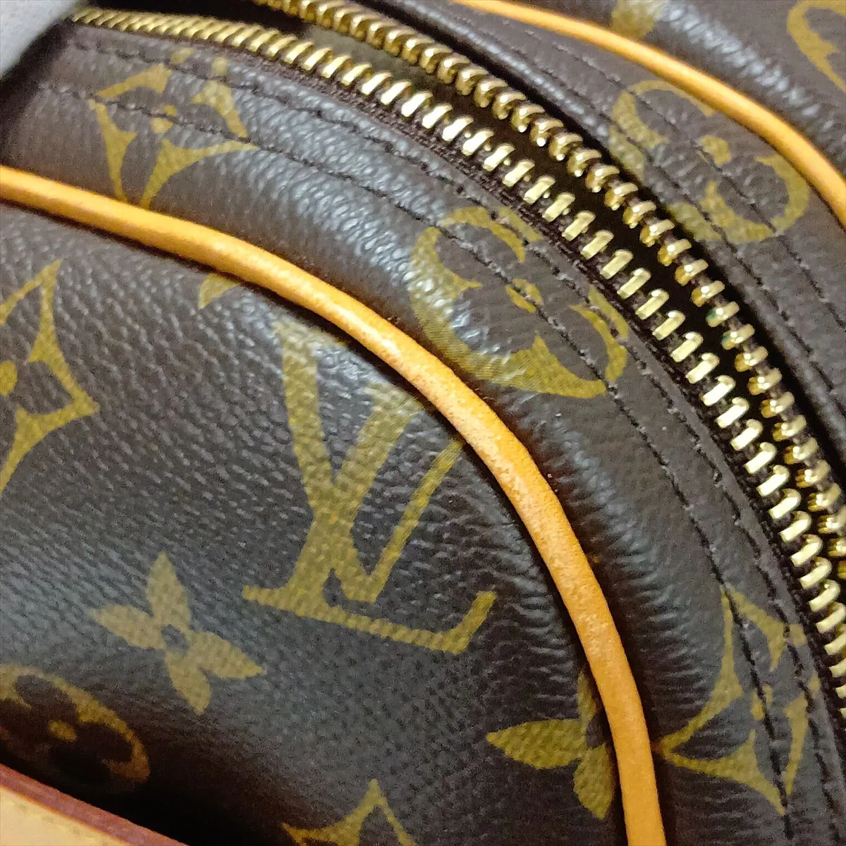 Monogram Reporter PM M45254 SP2047 Brown — view 12