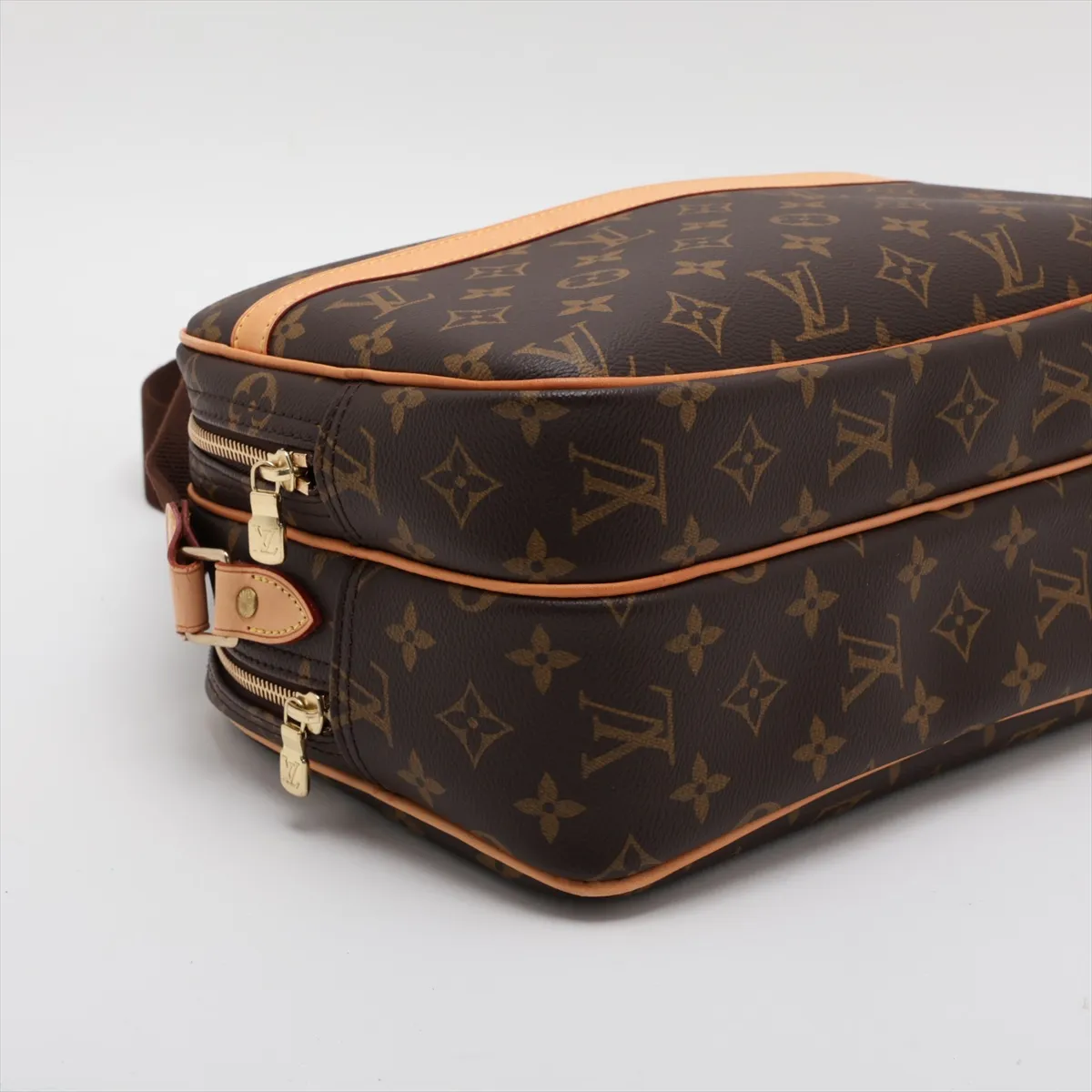 Monogram Reporter PM M45254 SP2047 Brown — view 4