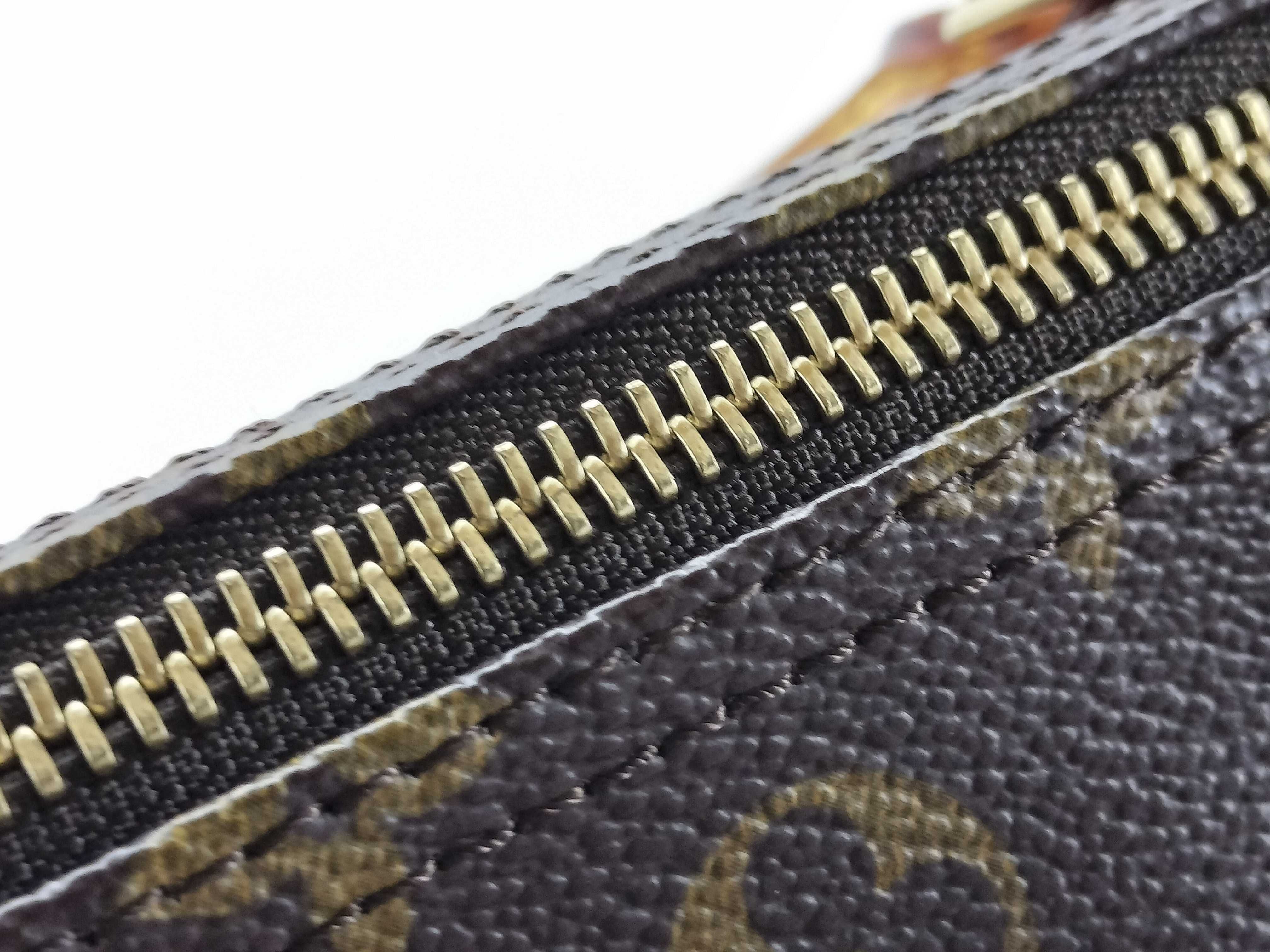Monogram Speedy 30 M41526 TH0091 Handbag — view 8