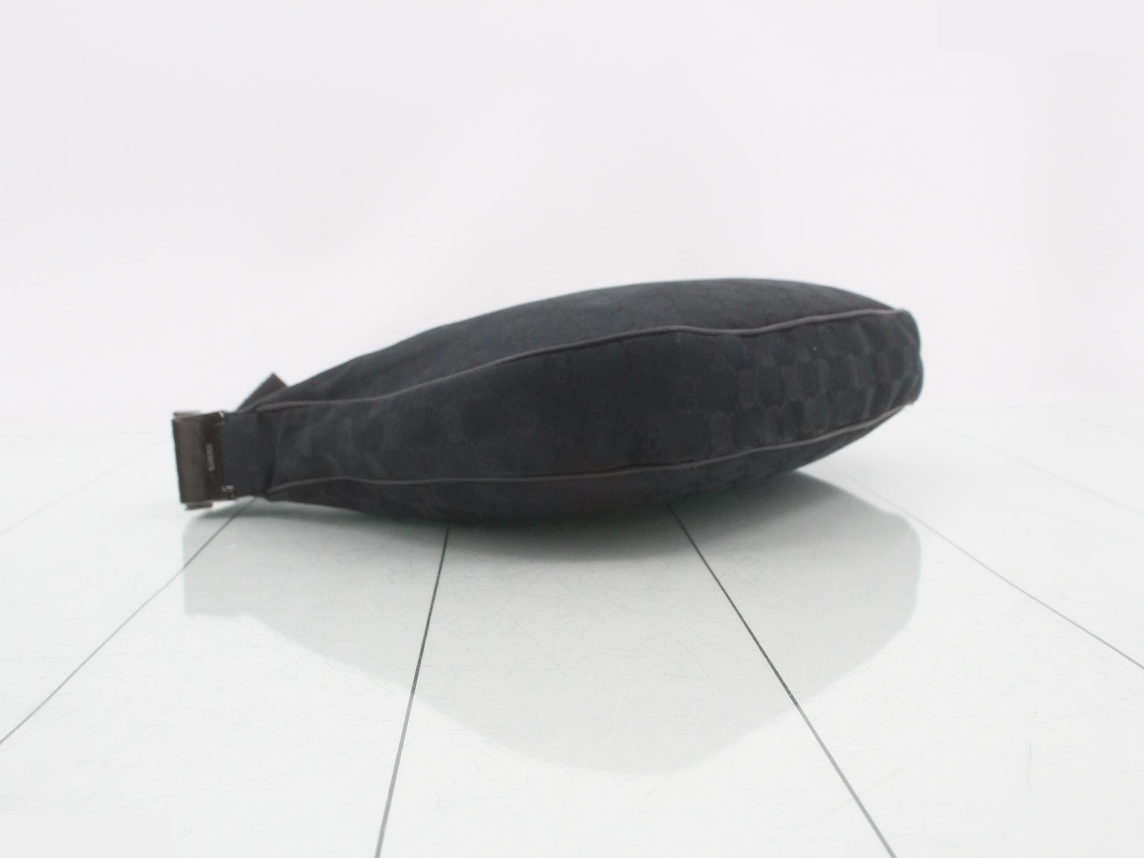 GG Canvas (Bag) - Shoulder Bag — view 5