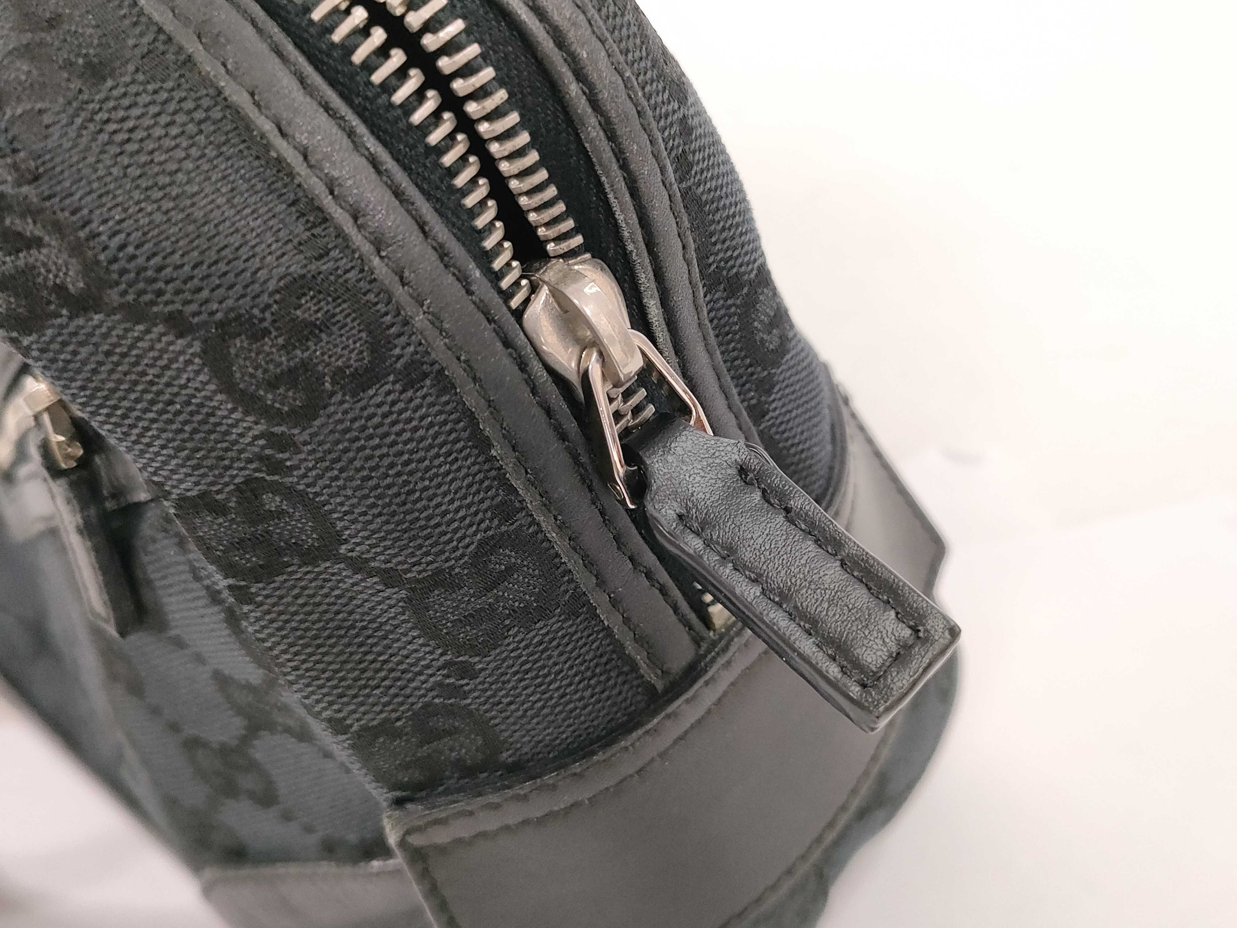 GG Canvas Black Boston Tote Handbag — view 14