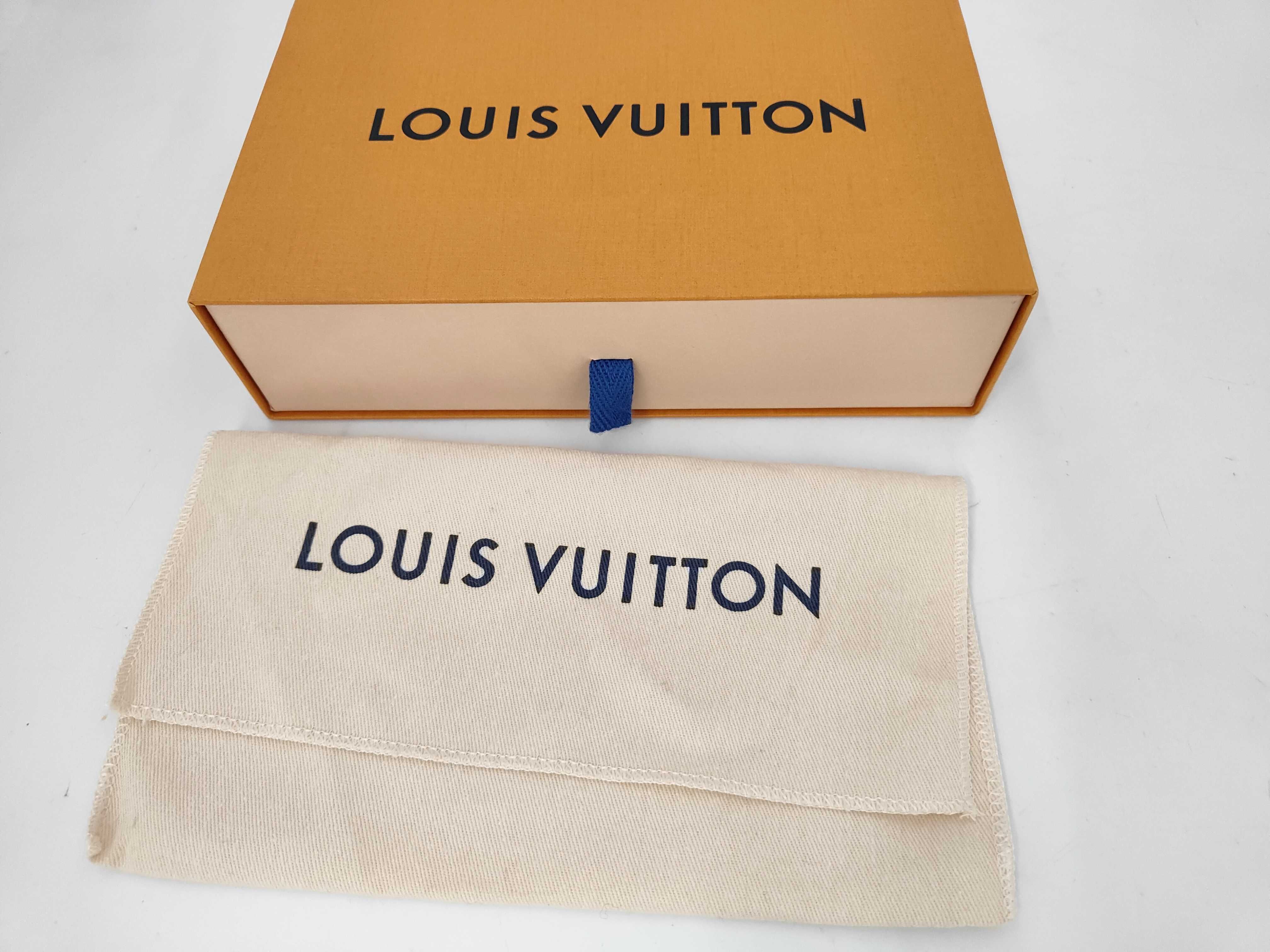 LV Vertical Wallet Noir M81330 / IC Chip Wallet — view 10