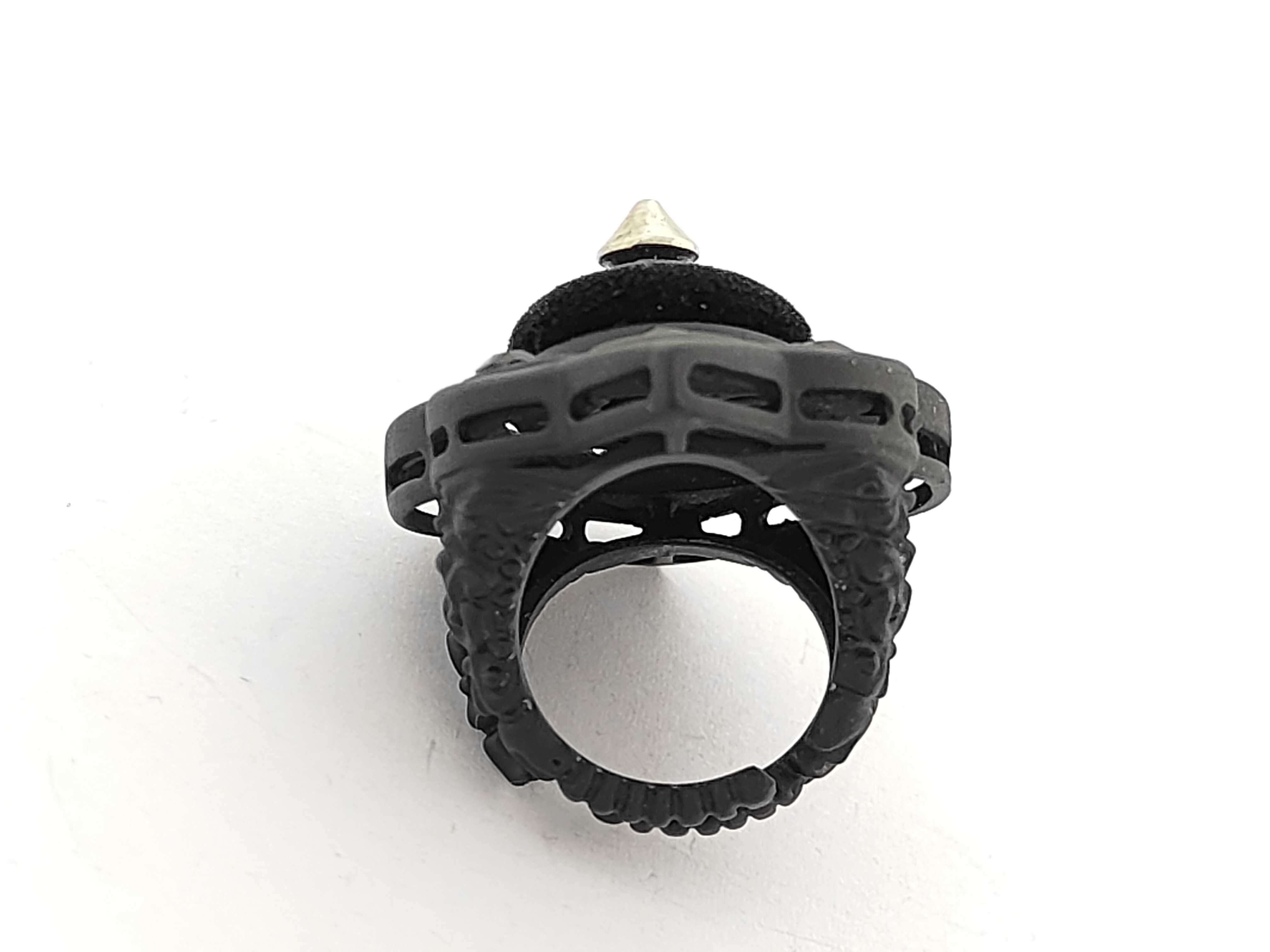 ring — view 7