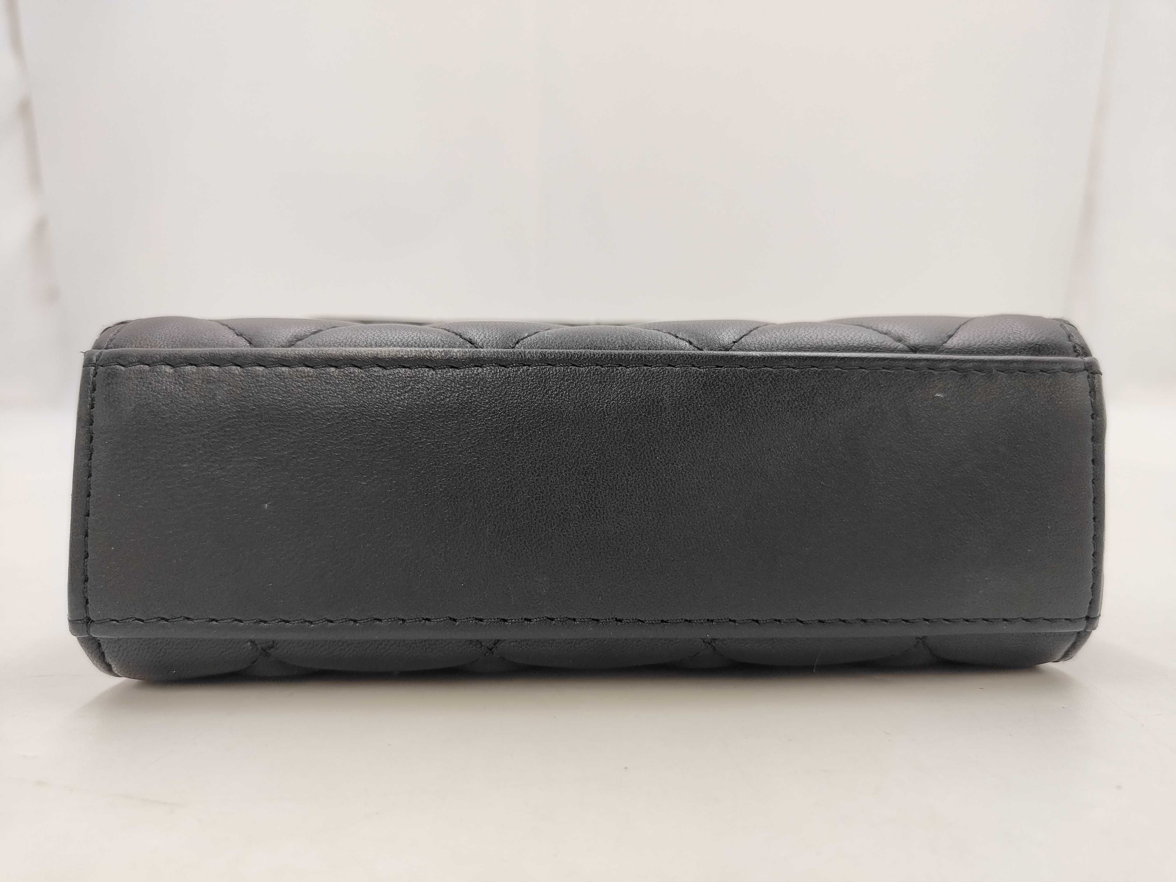 Matelassé Shoulder Bag/Handbag — view 3