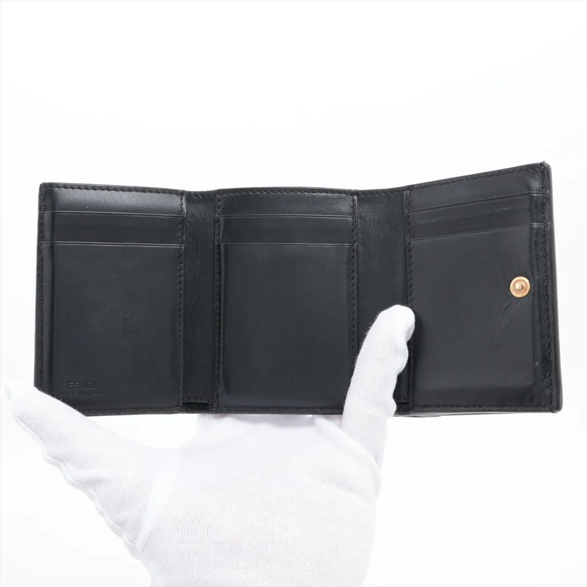 FF Diamond 8M0480 Leather Compact Wallet, Black — view 5