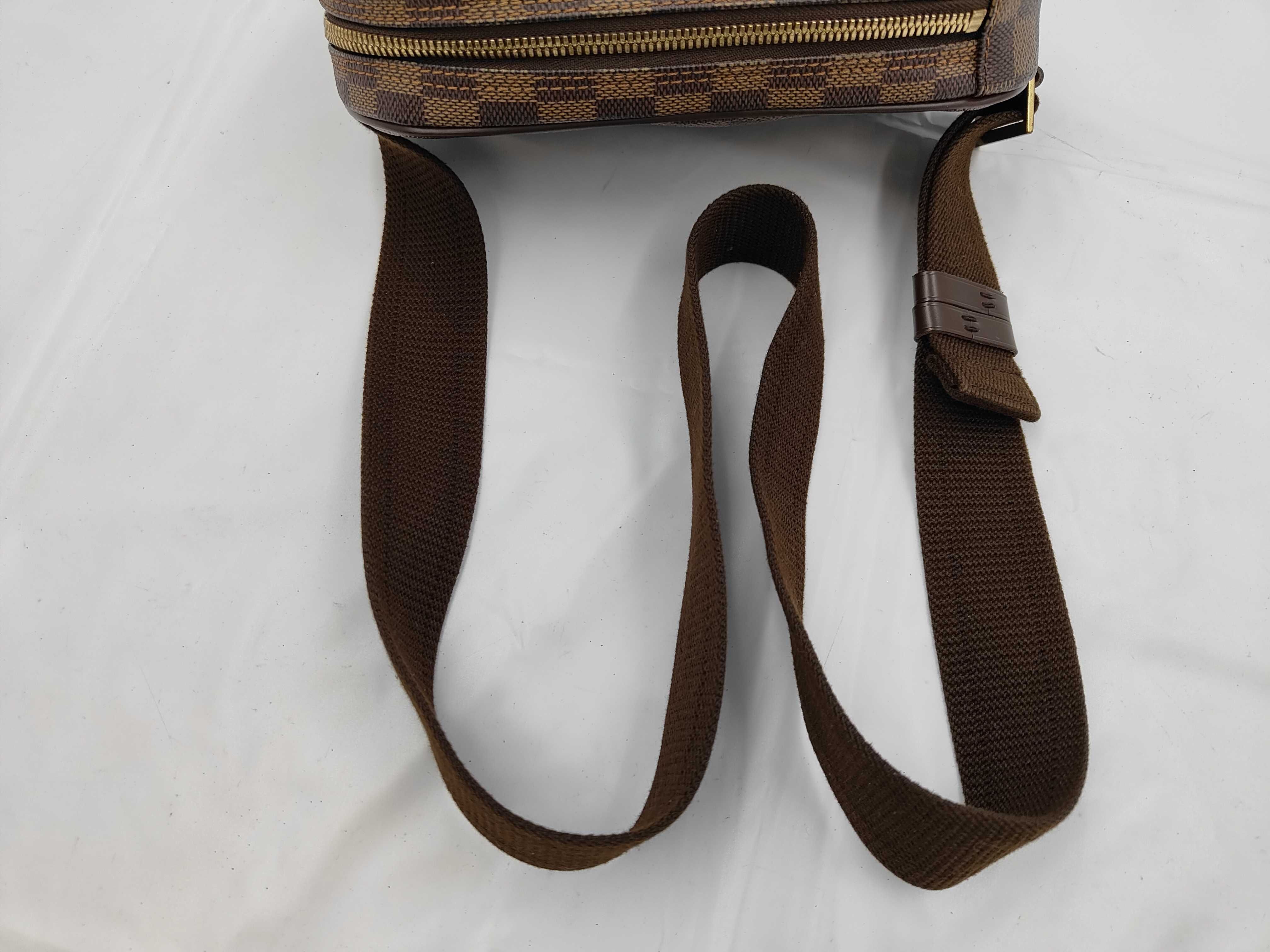 Damier Gange Shoulder Bag — view 3