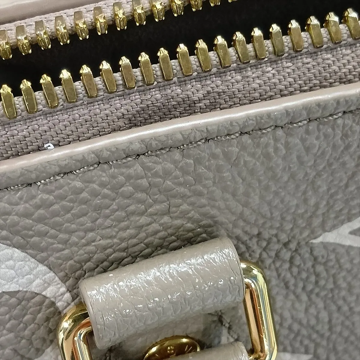 Monogram Empreinte Speedy Bandoulière 20 M46575 Beige (RFID detected) — view 12