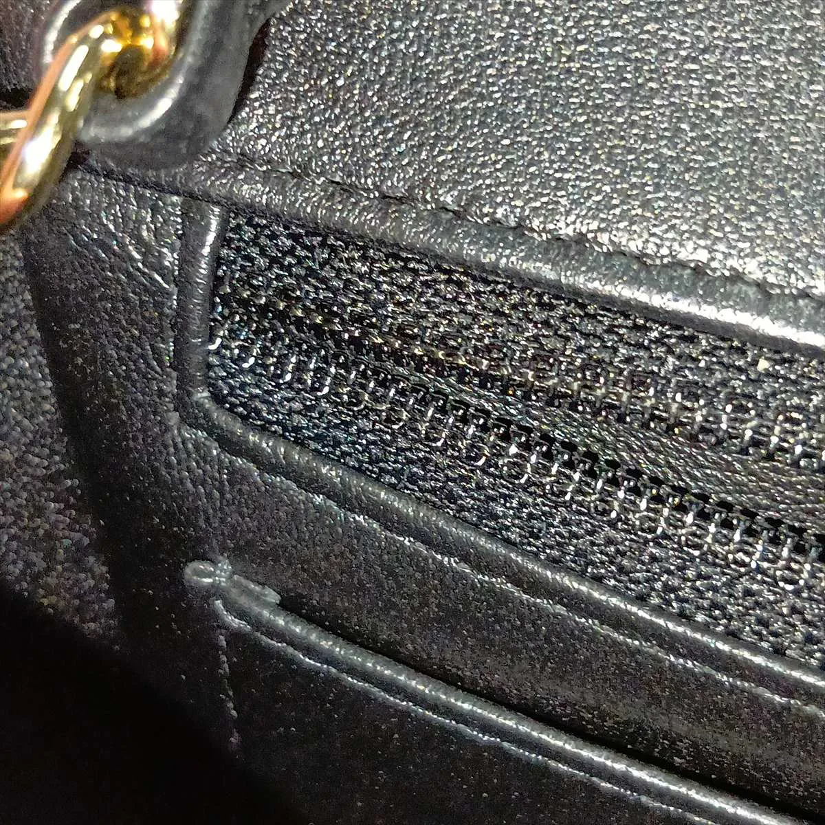 Mini Matelassé 20 Nylon x Lambskin Single Flap Single Chain Bag Black Gold Hardware XT79PEL1 Random Plate A69900 — view 11