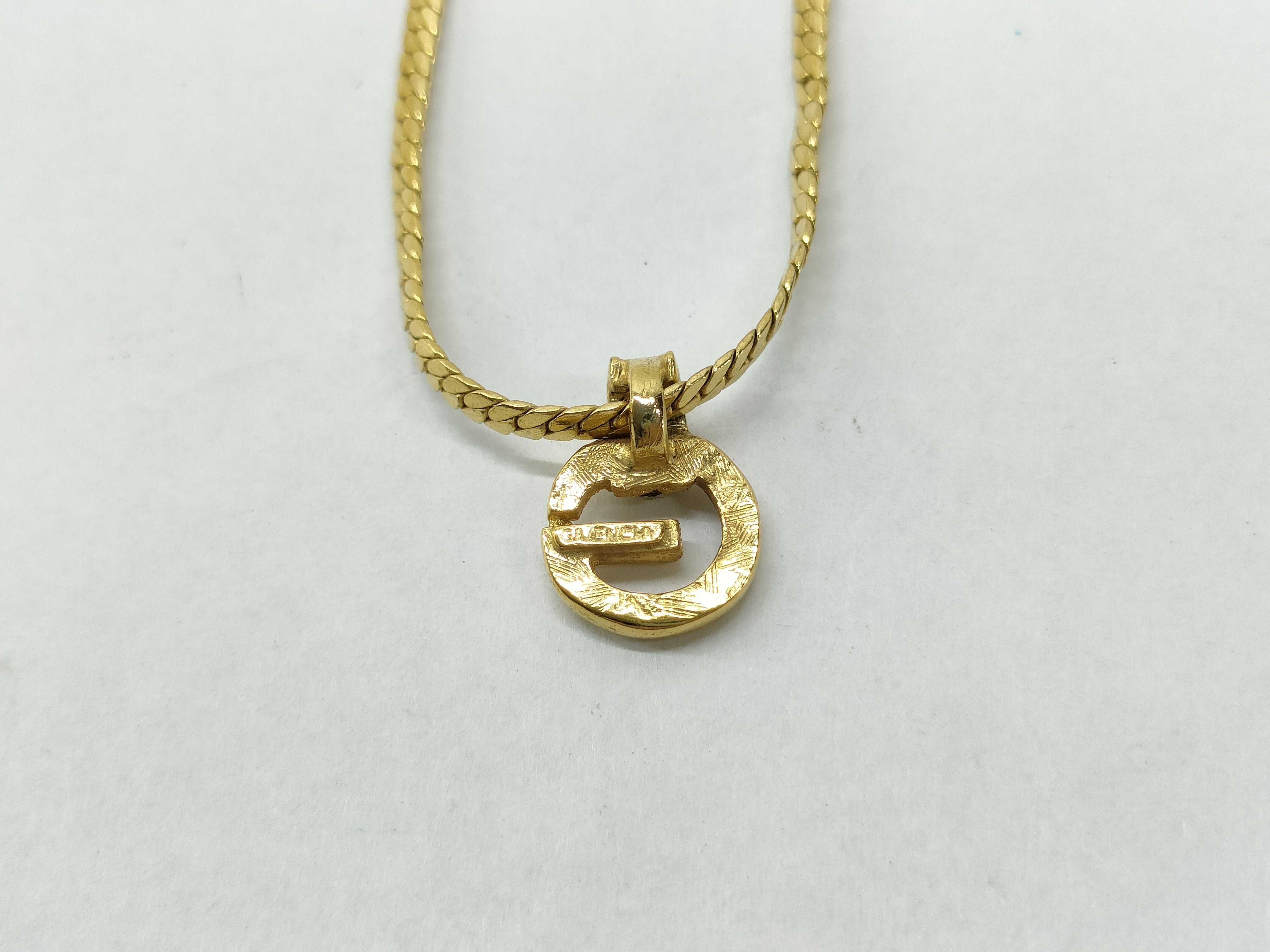 Necklace — view 2