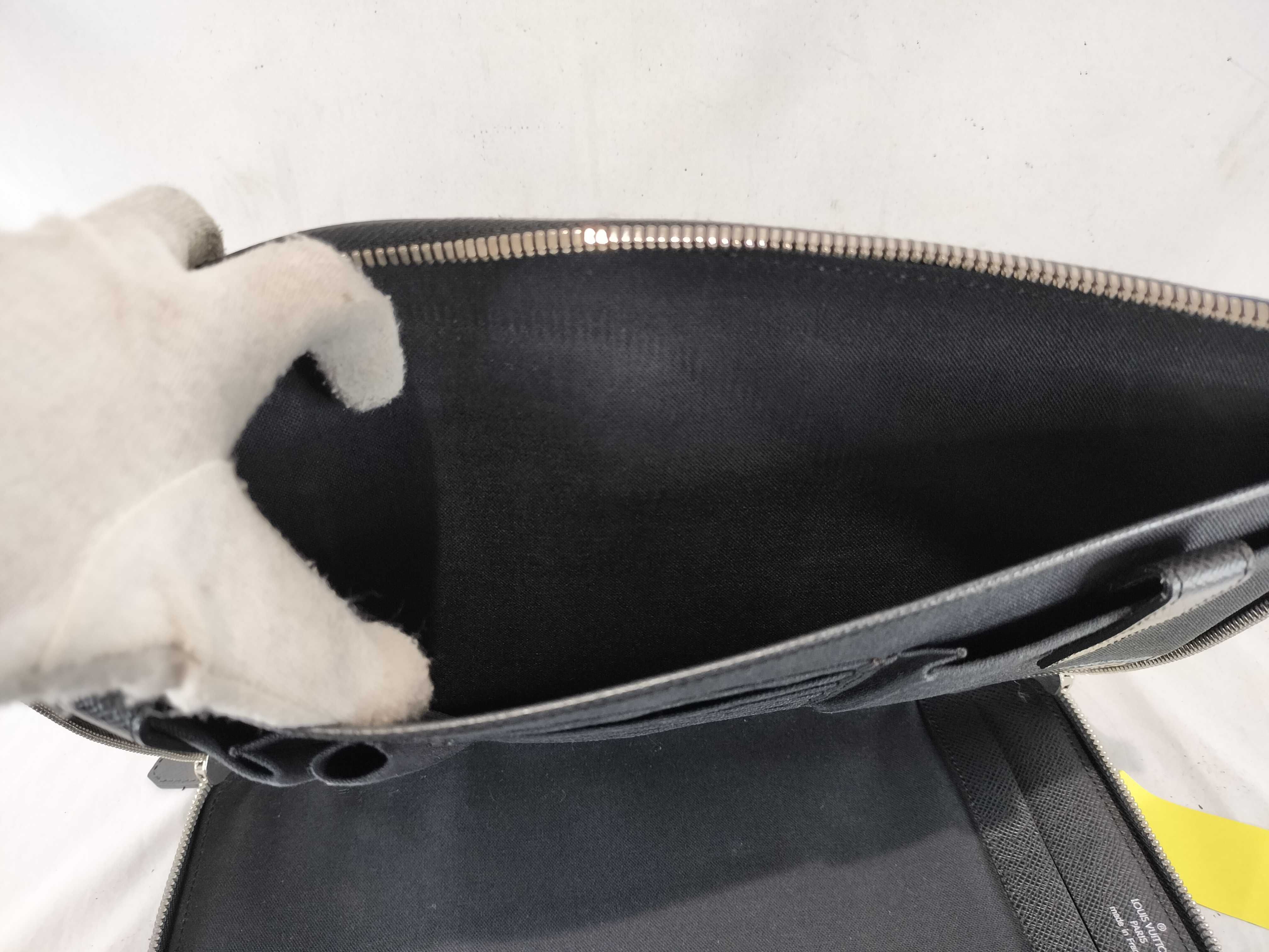 Taiga Vladimir Business Bag — view 11