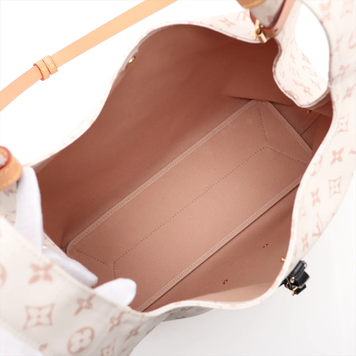 Monogram Dune Atlantis GM M24409 Beige (RFID detected) — view 8