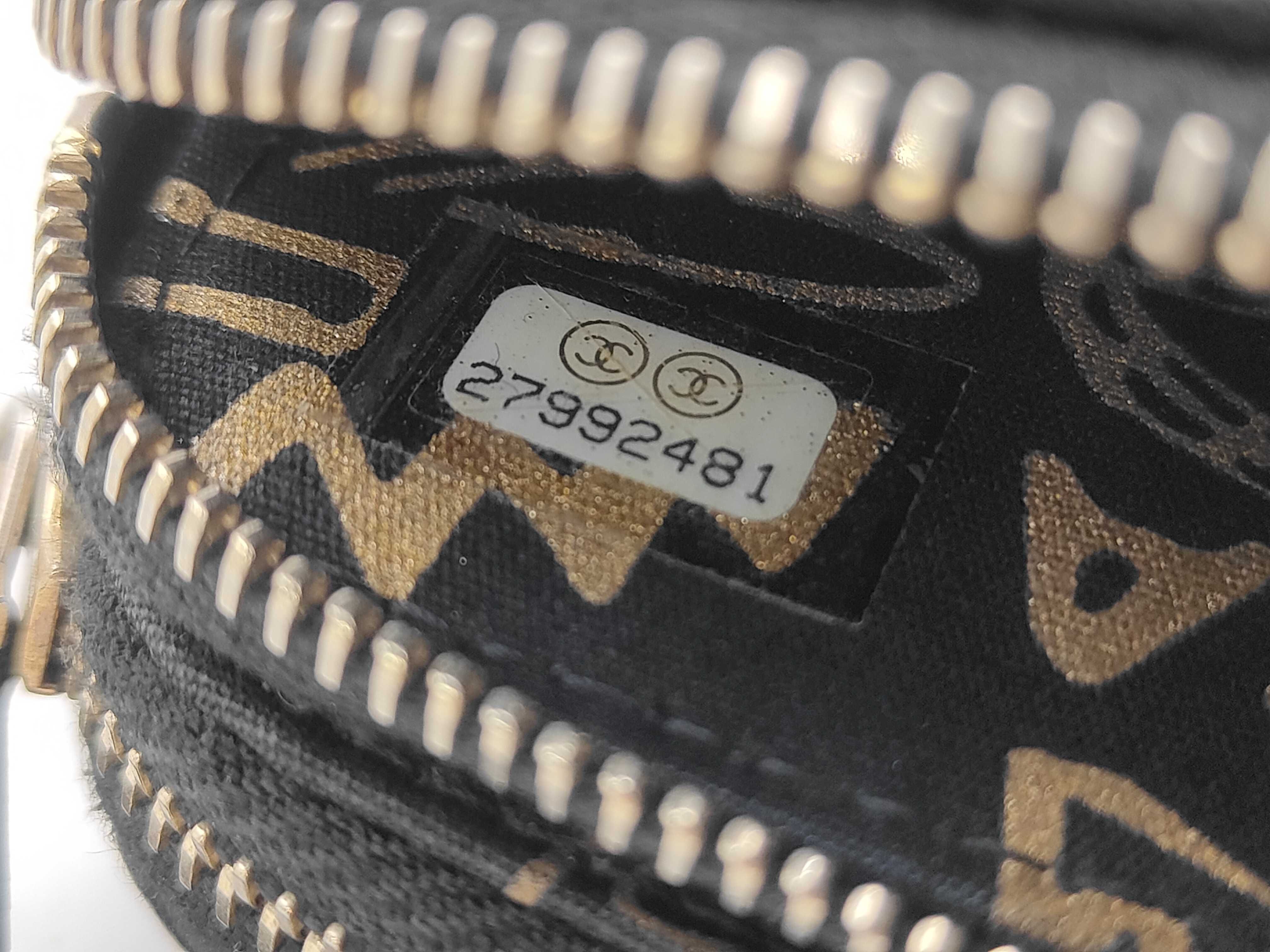 Matelassé Chain Wallet Shoulder Bag — view 7