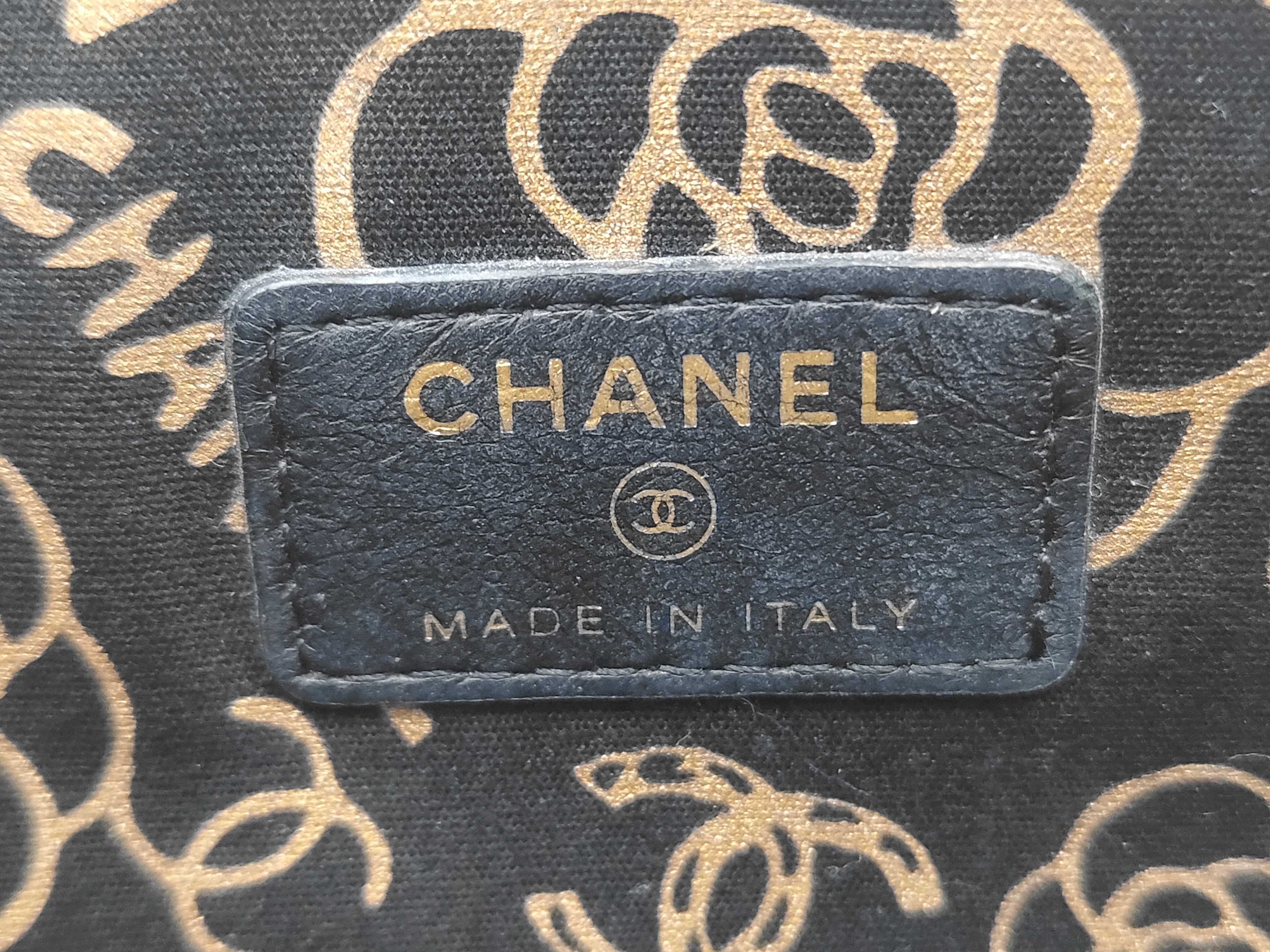 Matelassé Chain Wallet Shoulder Bag — view 8