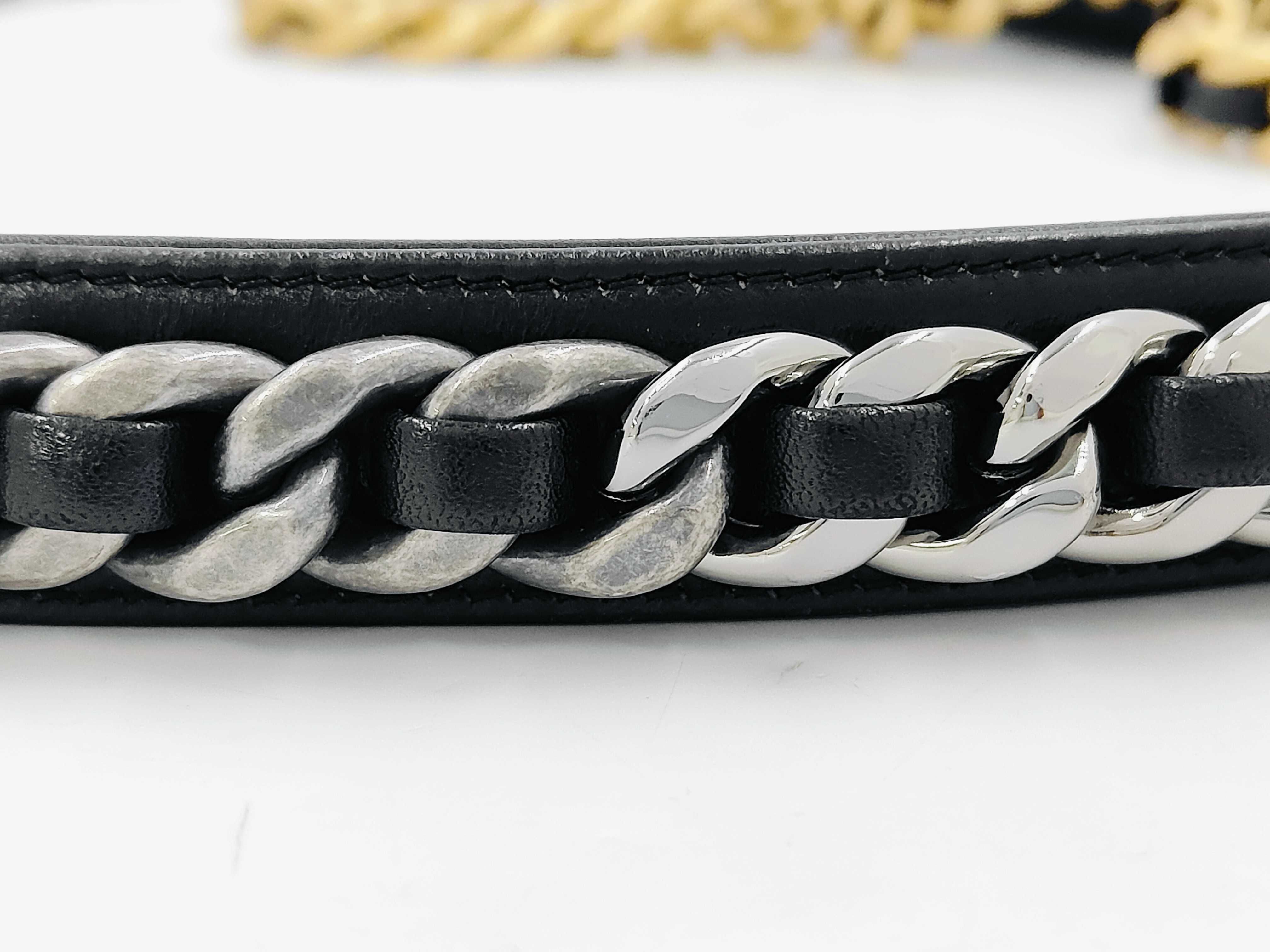 19 Lambskin Gold Hardware Chain Shoulder Bag, Serial Number , AS1161, Black Shoulder Bag — view 5