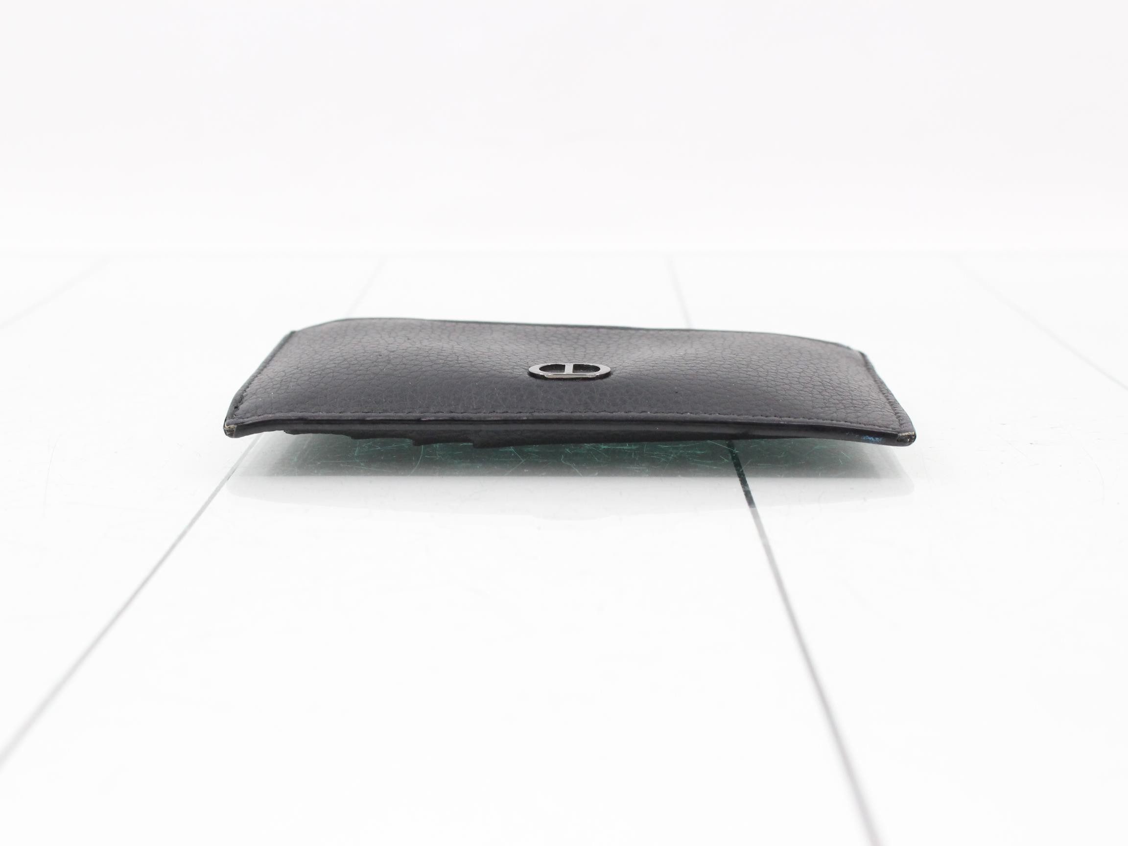 Coin case — view 3
