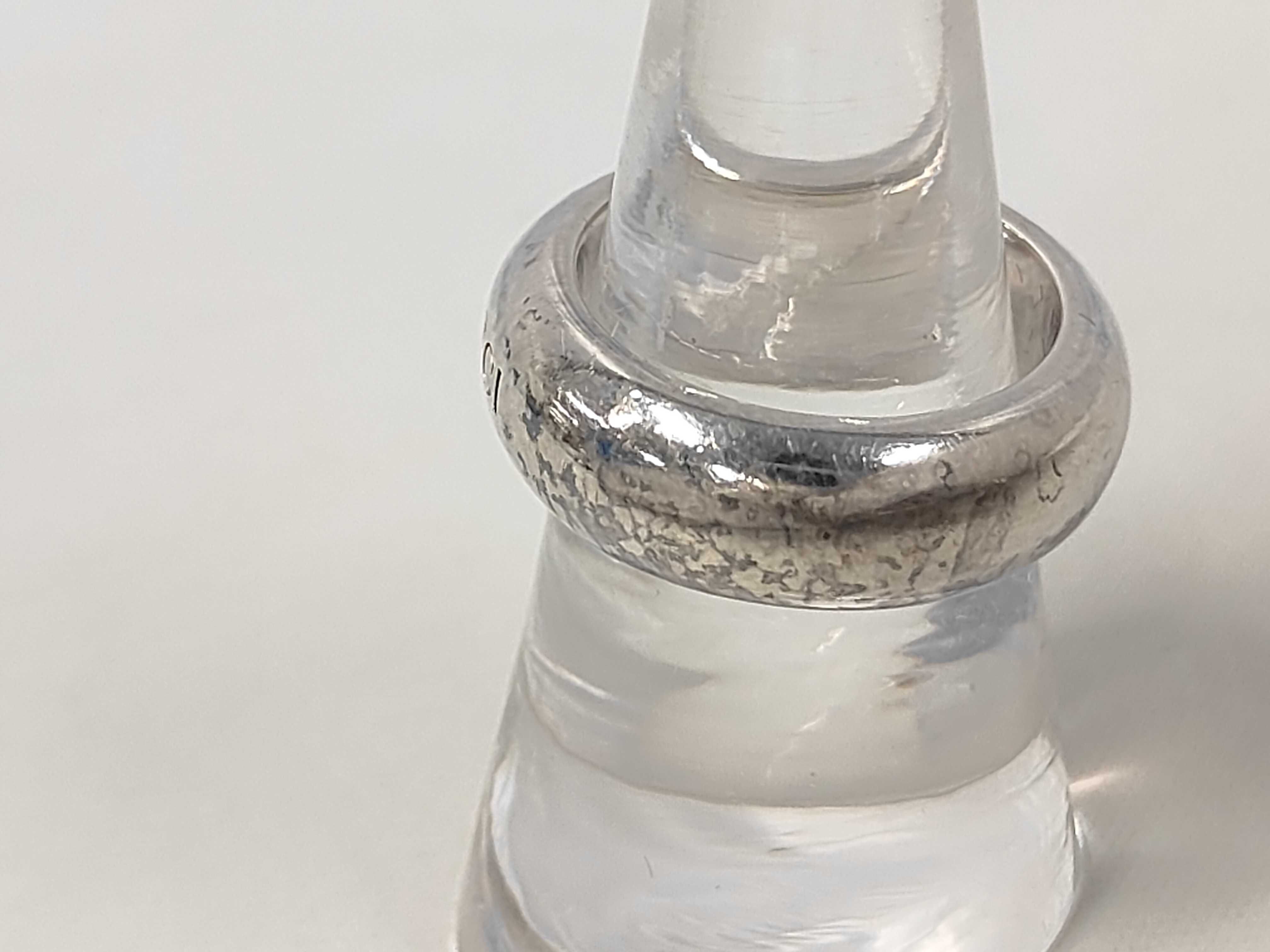 Ring / SV Ring — view 2