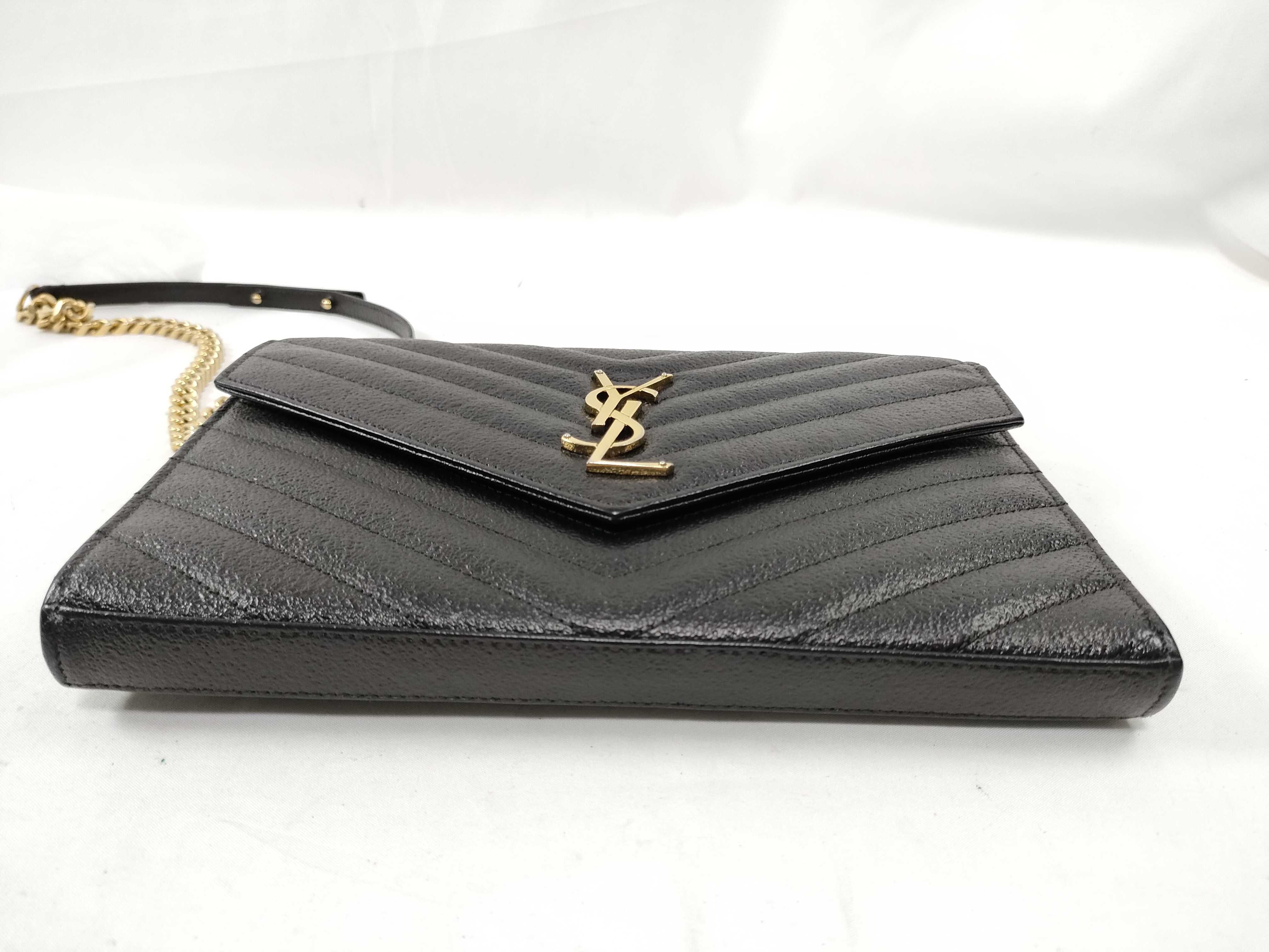 Chain Shoulder Bag — view 3