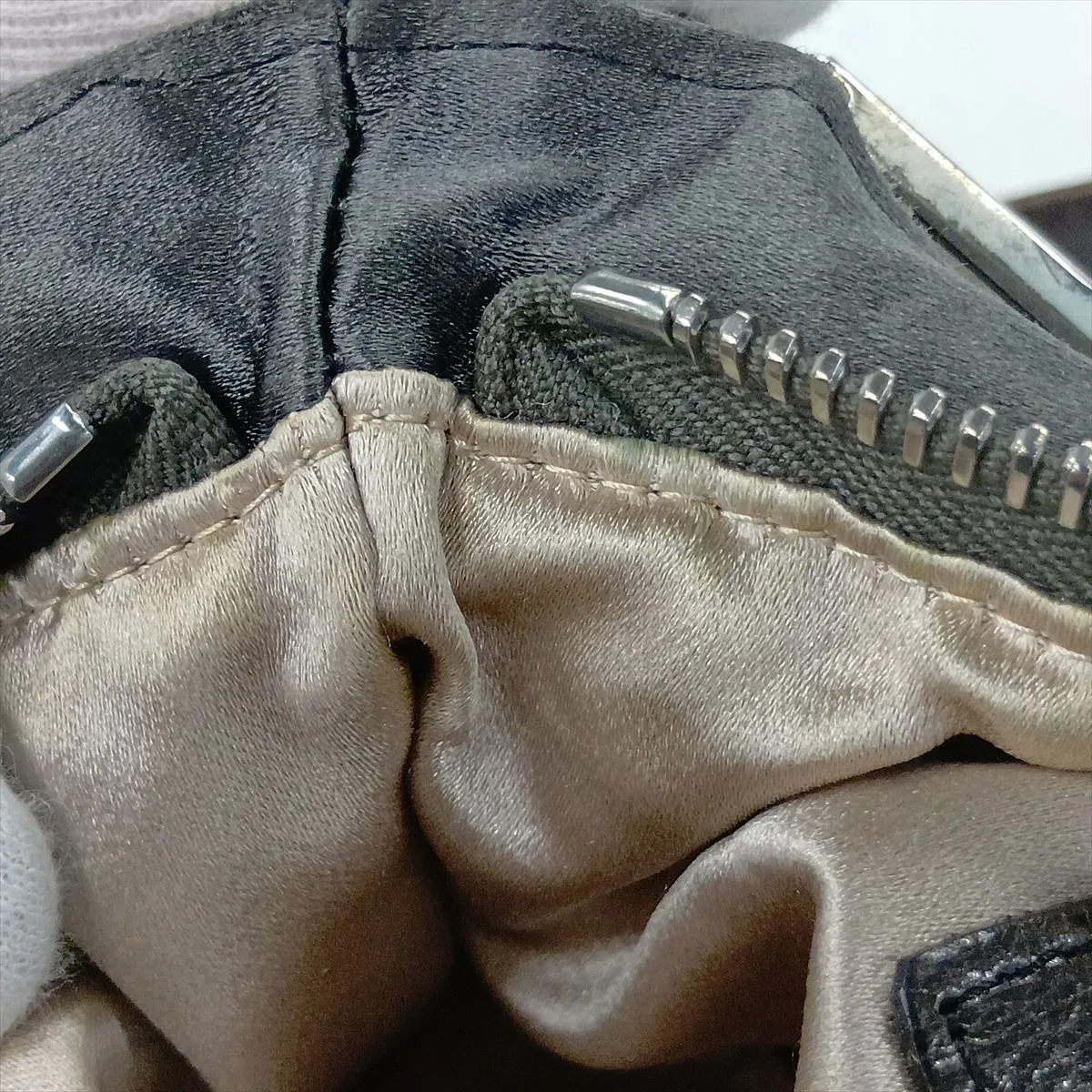 satin x leather x jewel shoulder bag, gray, item number 26685, missing parts. — view 10