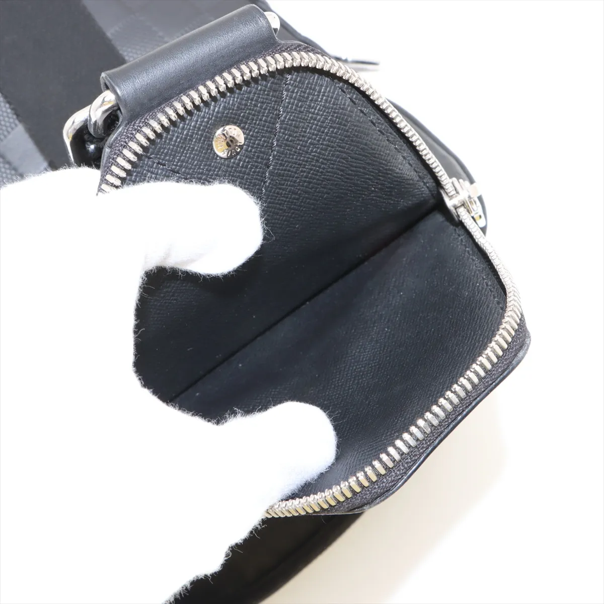 Damier Infini Avenue Sling Bag N45303 Black x Gray (RFID detected) — view 10