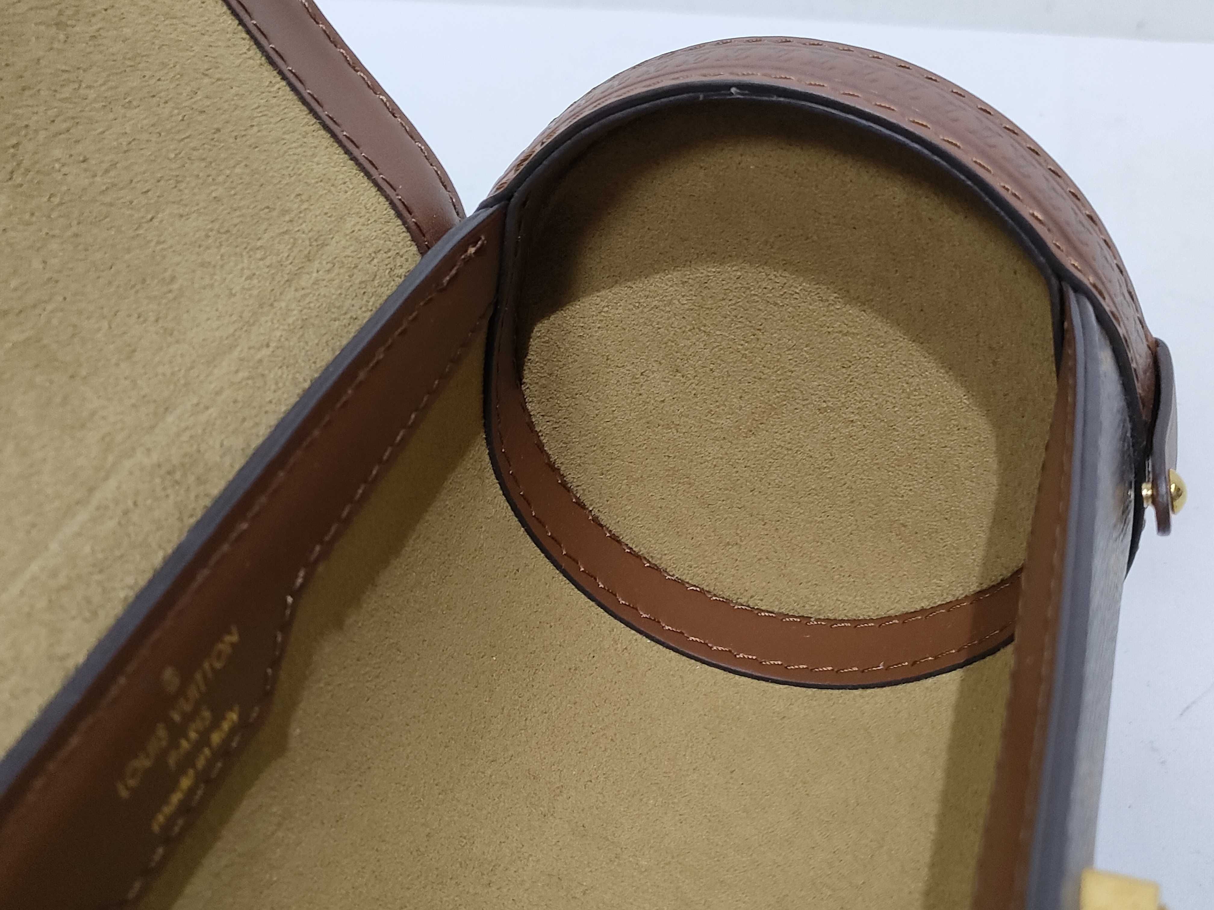 Monogram Louis Vuitton Monogram Papillon Handbag Shoulder Bag — view 8