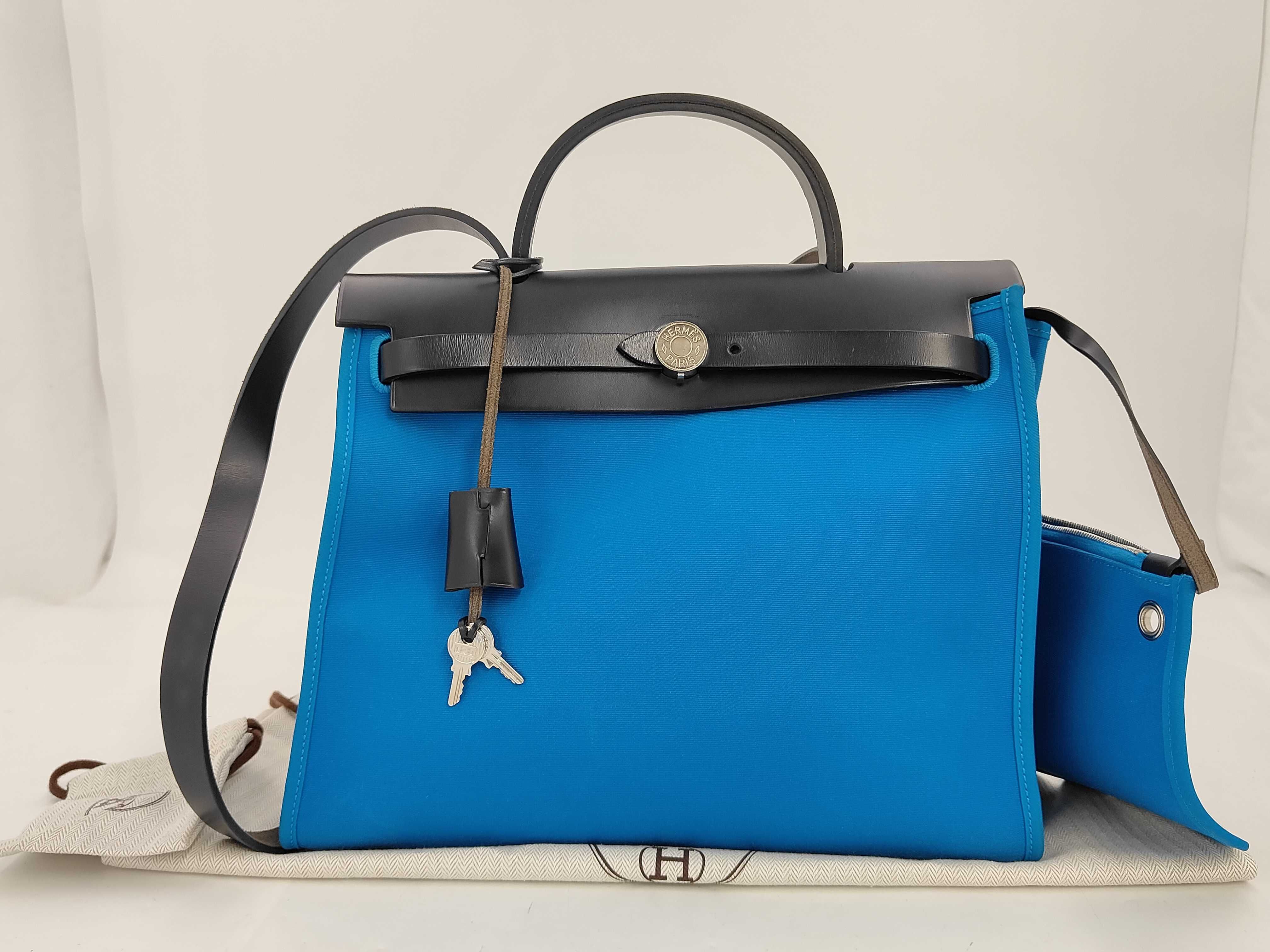 Herbag Zip PM Toile Officier x Vache Hunter Blue x Black Silver Hardware X Stamp Shoulder Bag