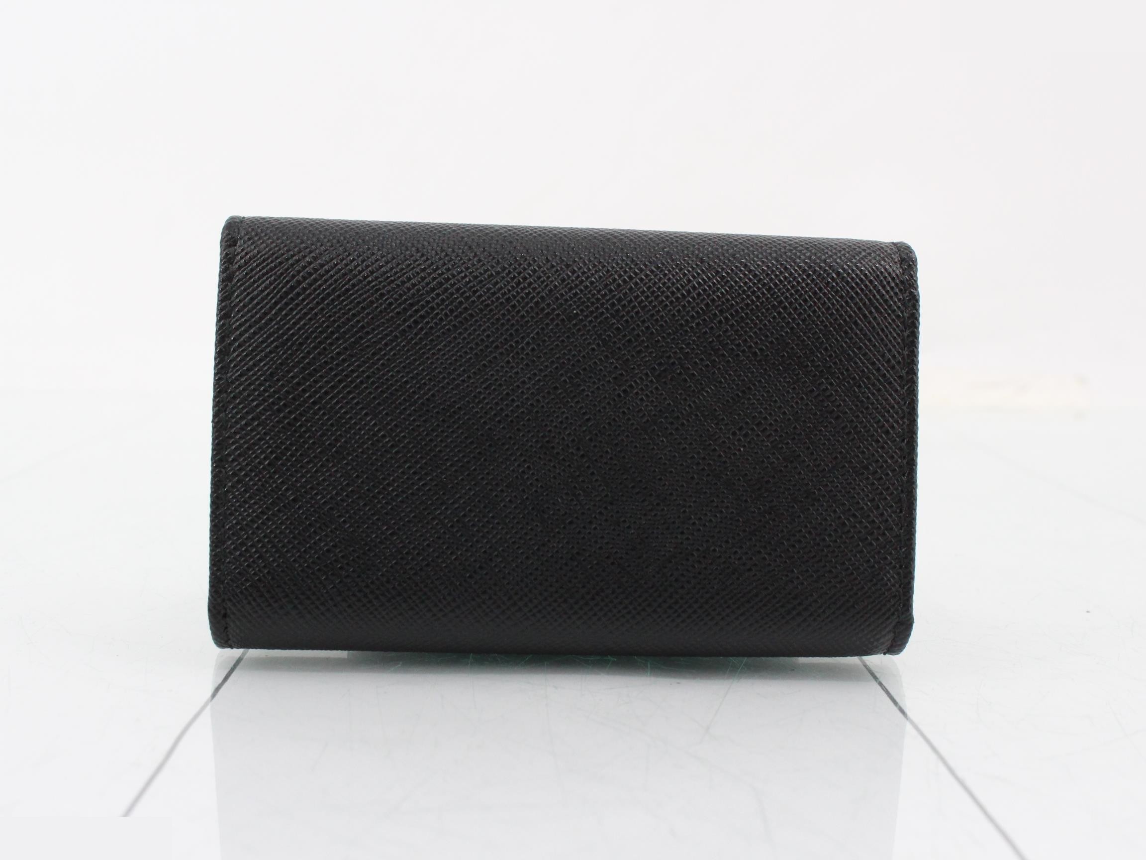 Saffiano leather 4-key case, unused, with key ring, black. — view 2