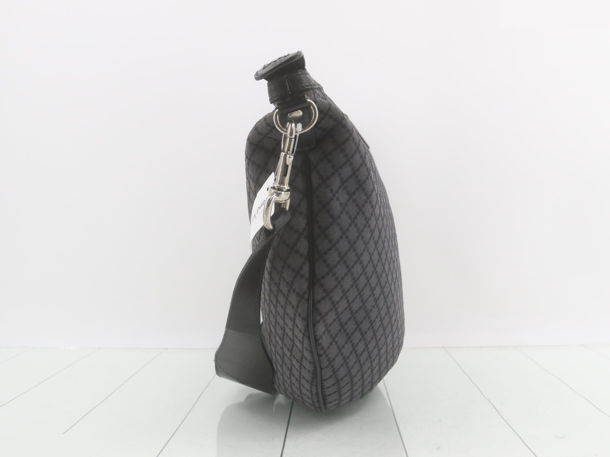shoulder bag — view 3