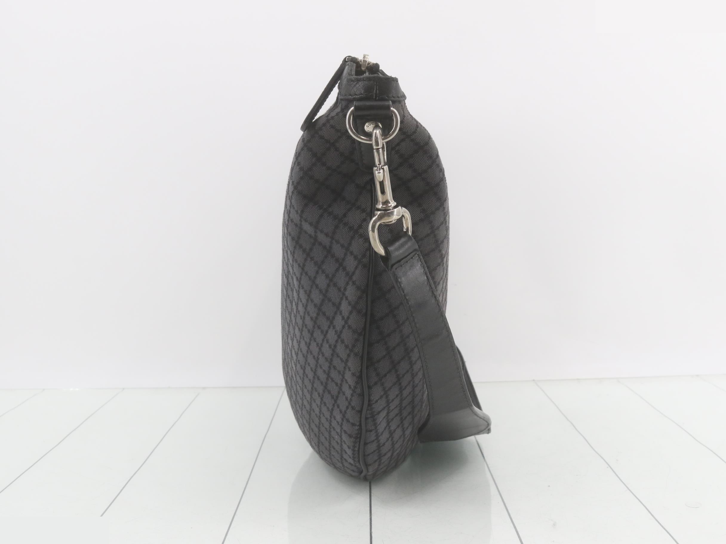 shoulder bag — view 4