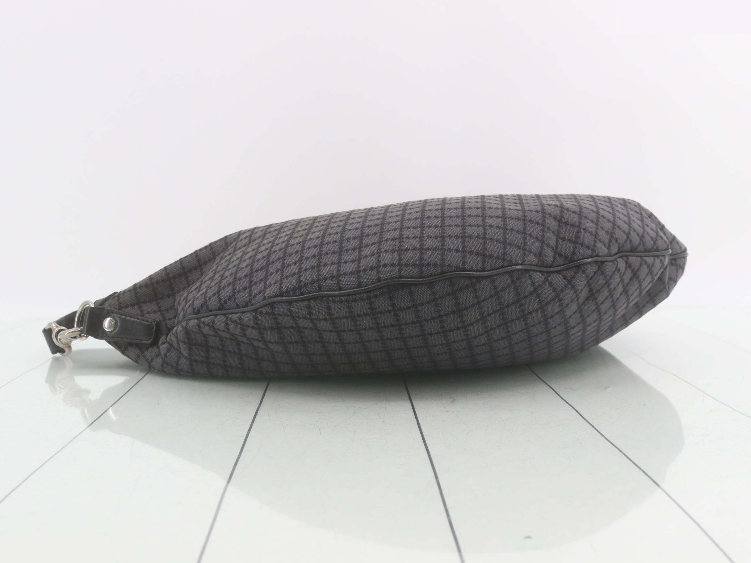shoulder bag — view 5