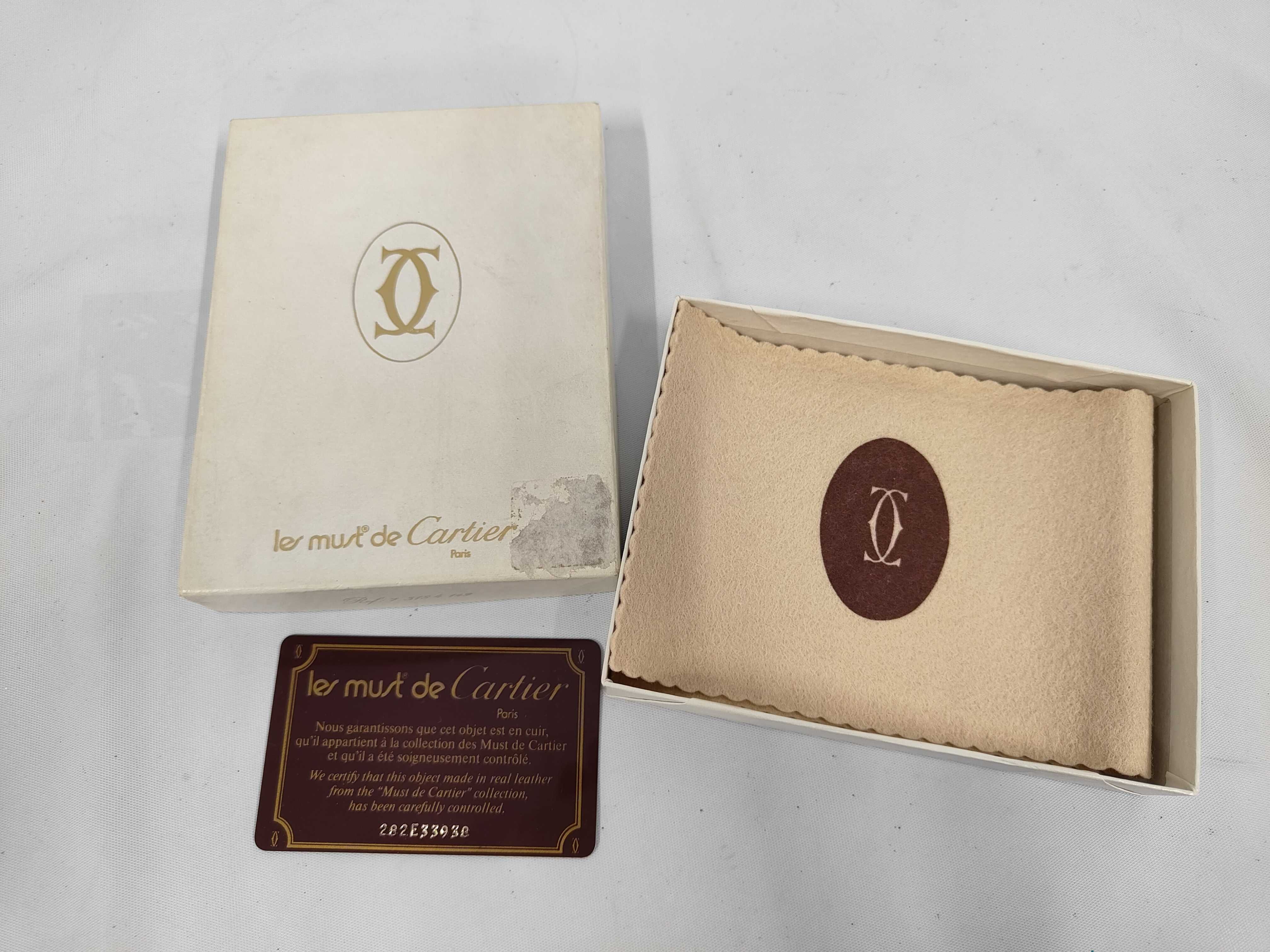 Must Wallet — view 9