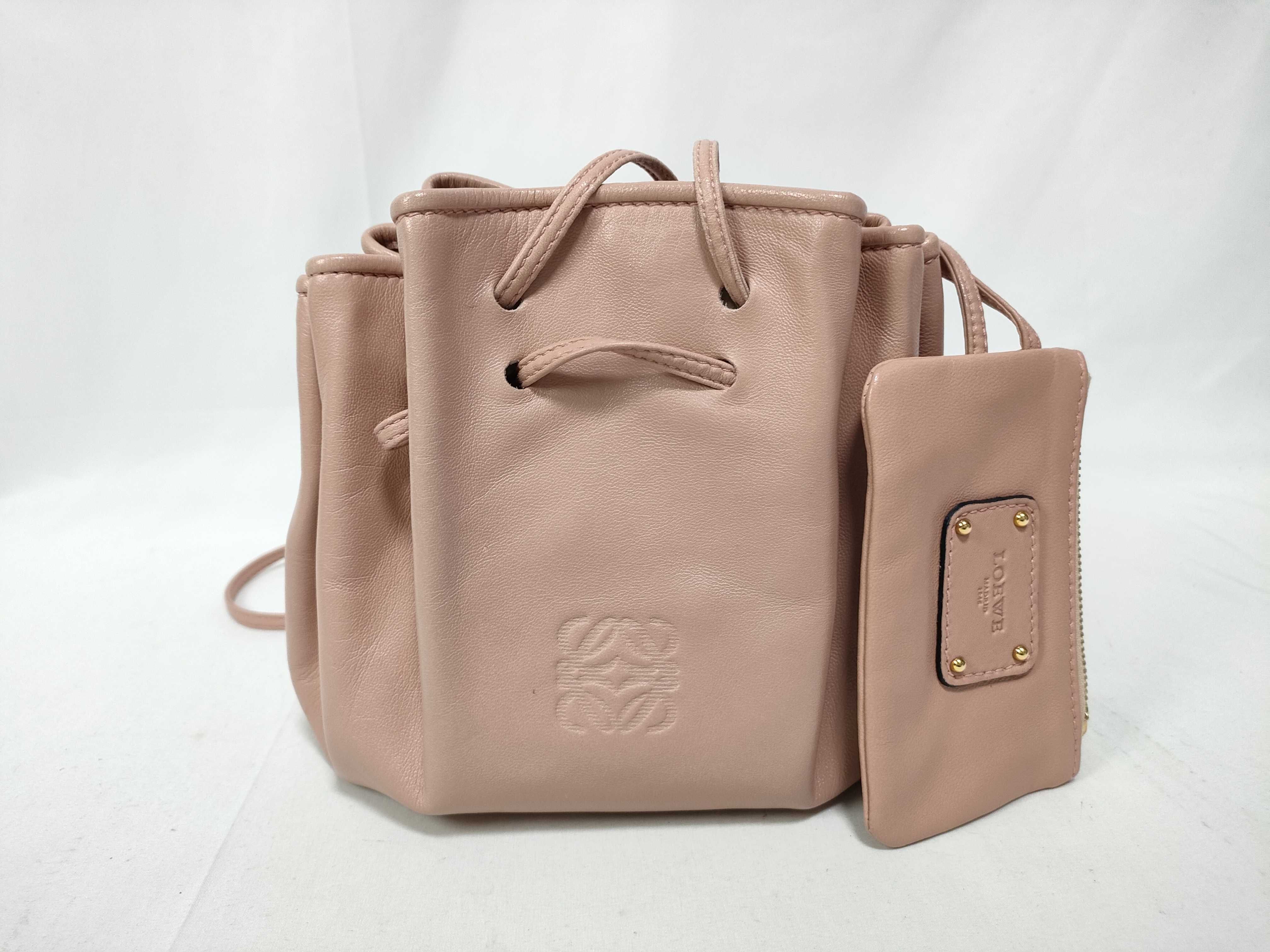Shoulder Bag Anagram with Pouch