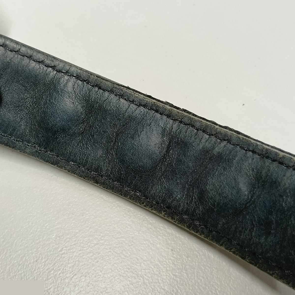 19 Tweed x Leather Shoulder Bag Chain Shoulder Bag — view 10