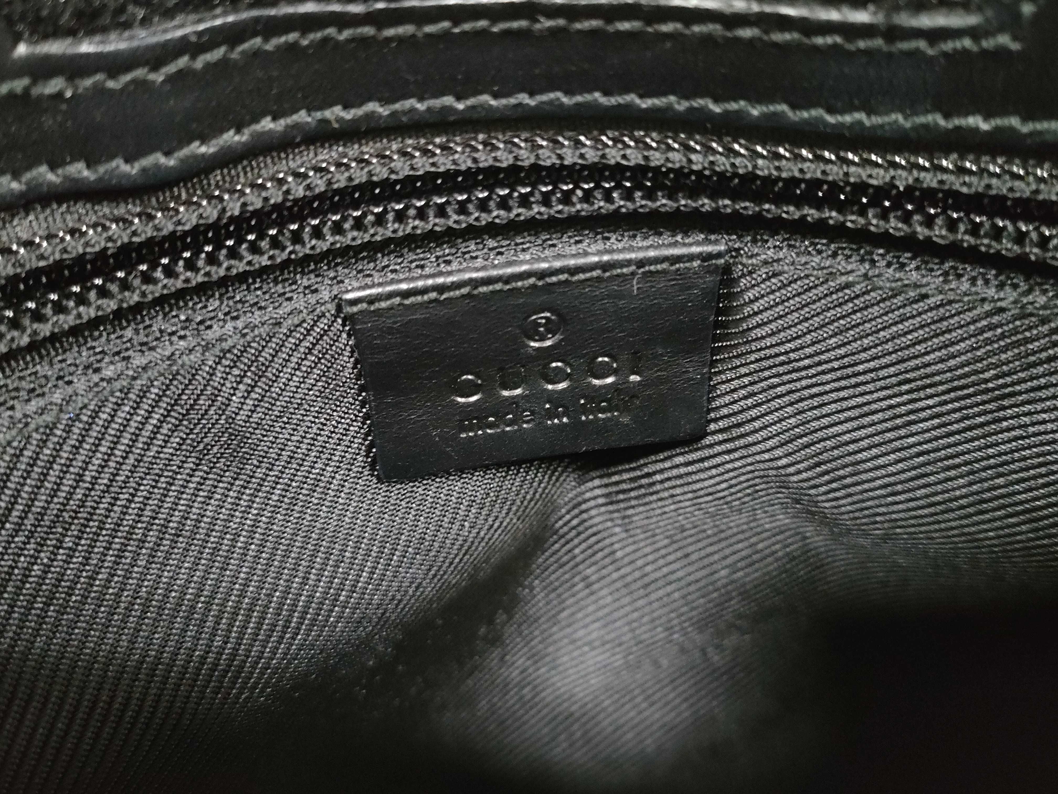 GG Canvas Shoulder Bag — view 9