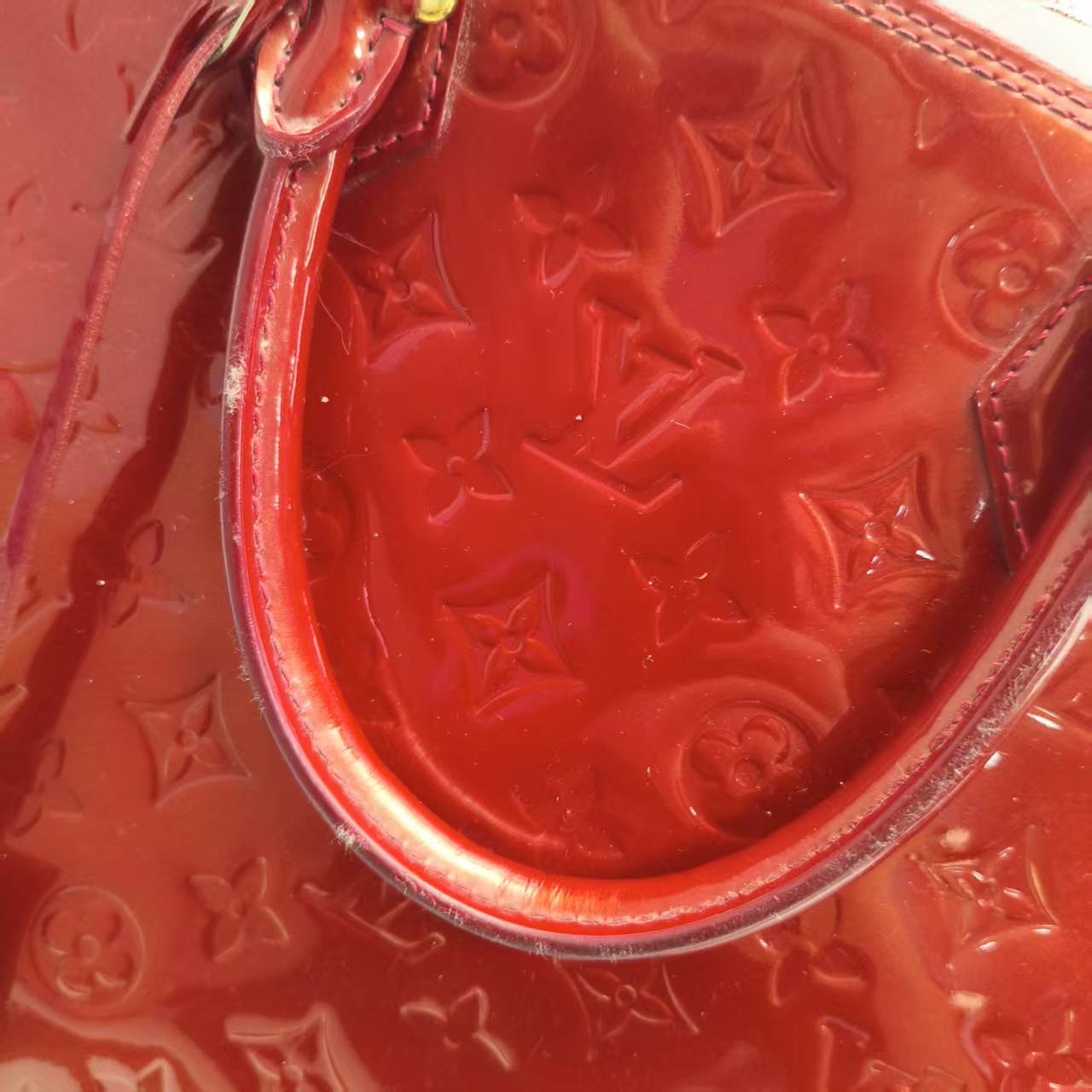 【*Shipped from: China*】LOUIS VUITTON Alma Patent Leather Handbag — view 11